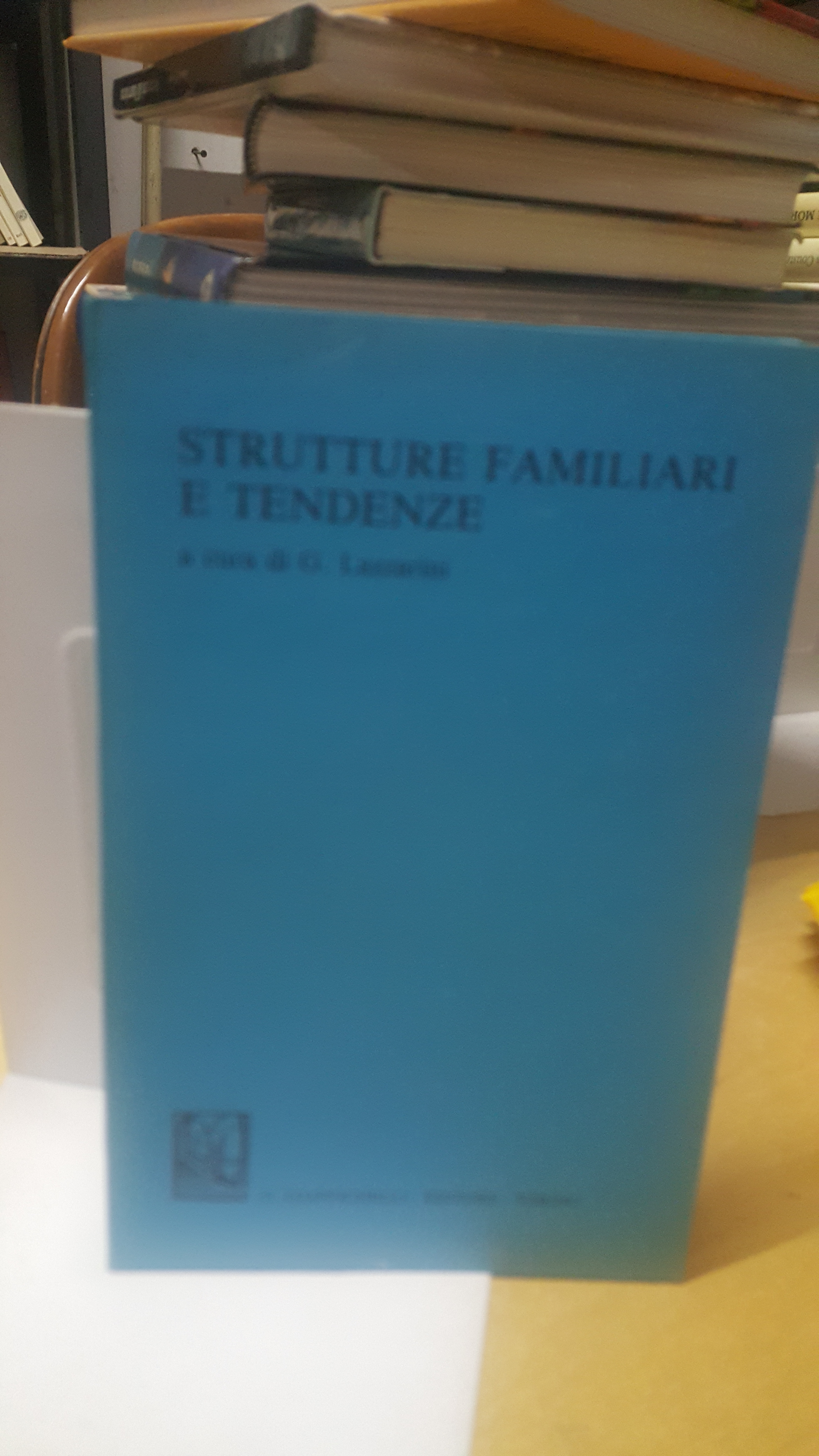 strutture familiari e tendenze lazzarini