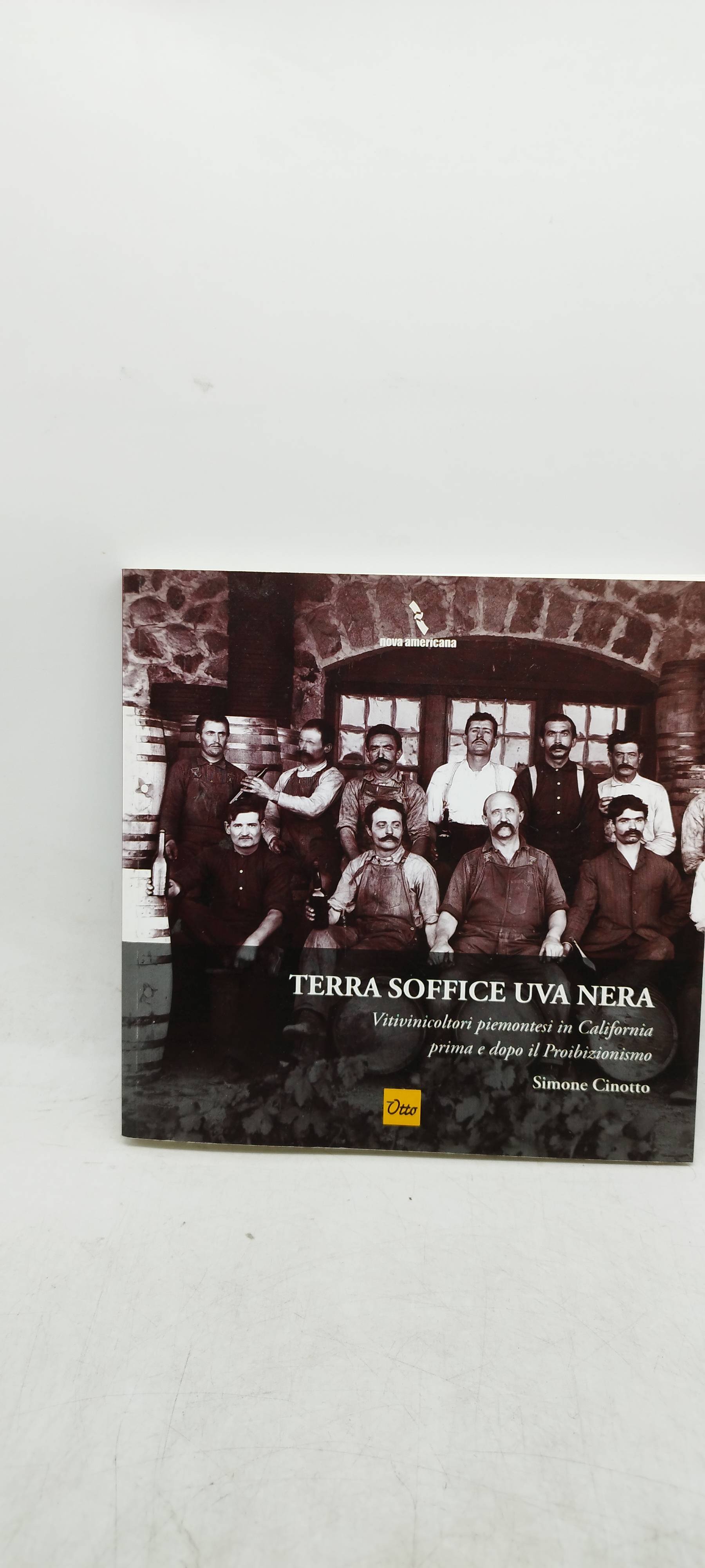 terra soffice uva nera simone cinotto