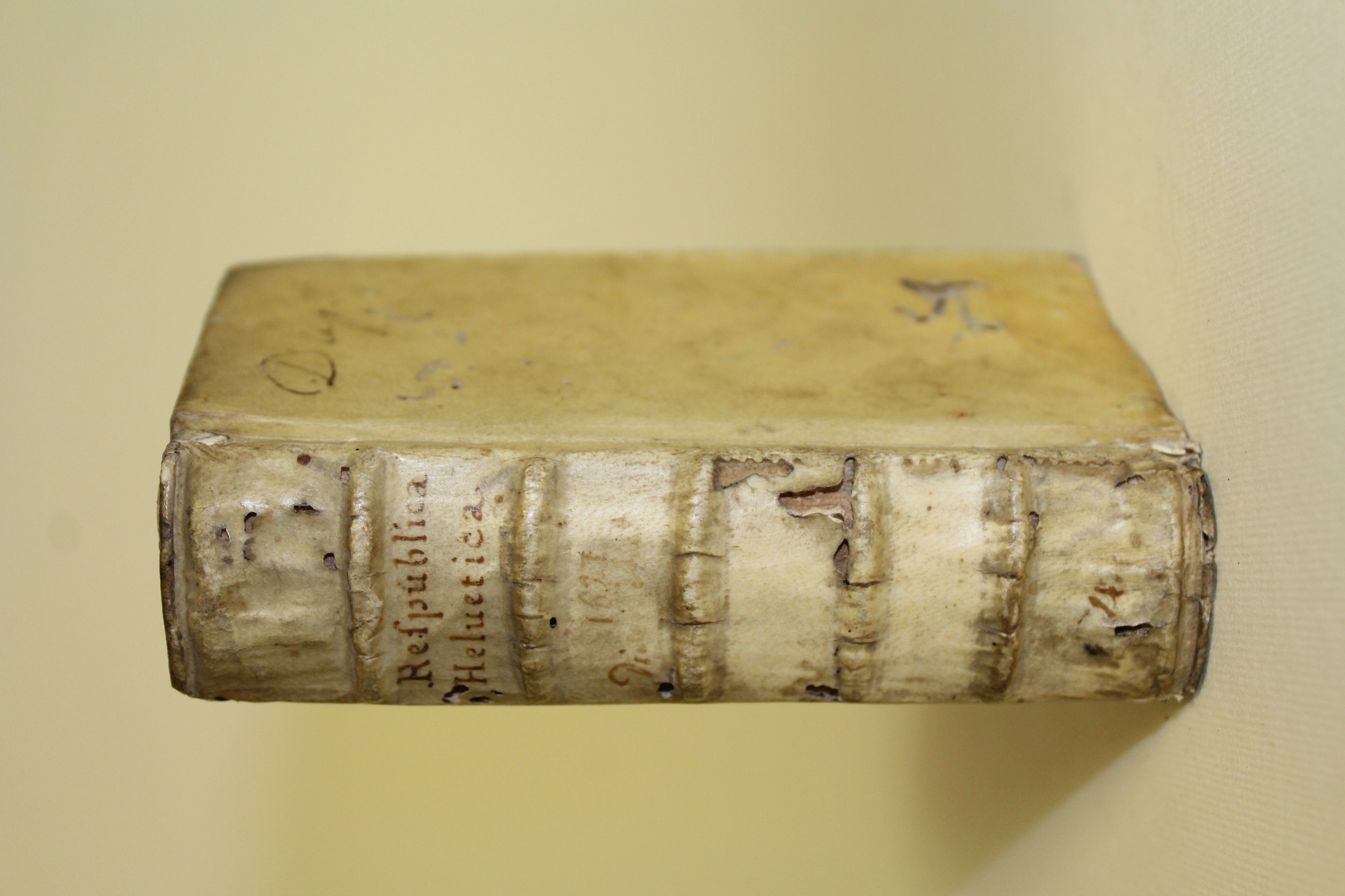 Helvetiorum Respublica. Diversorum autorum quorum nonnulli nunc primum in lucem …