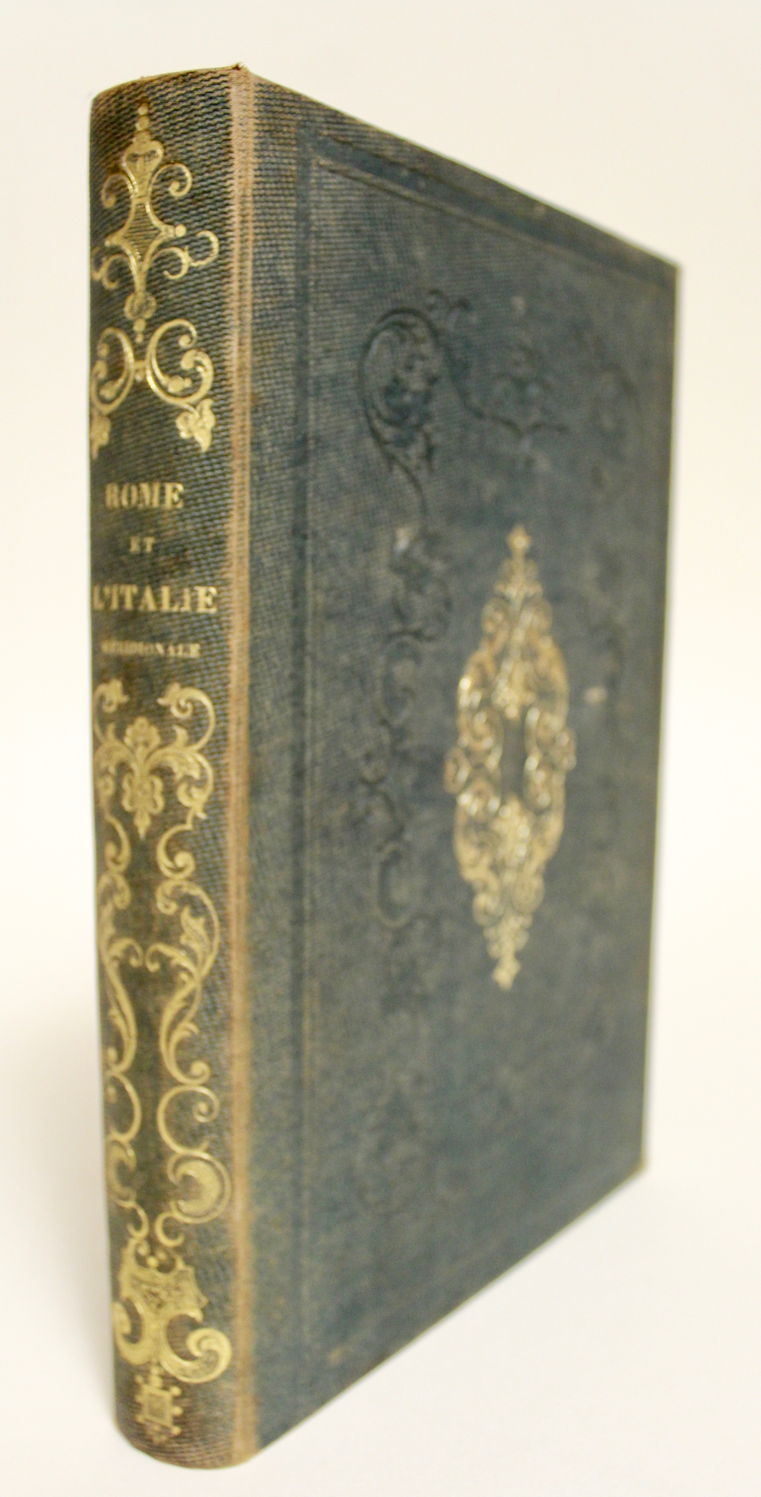 Rome et l'Italie meridionale promenades et pèlerinages suivis d'une description …