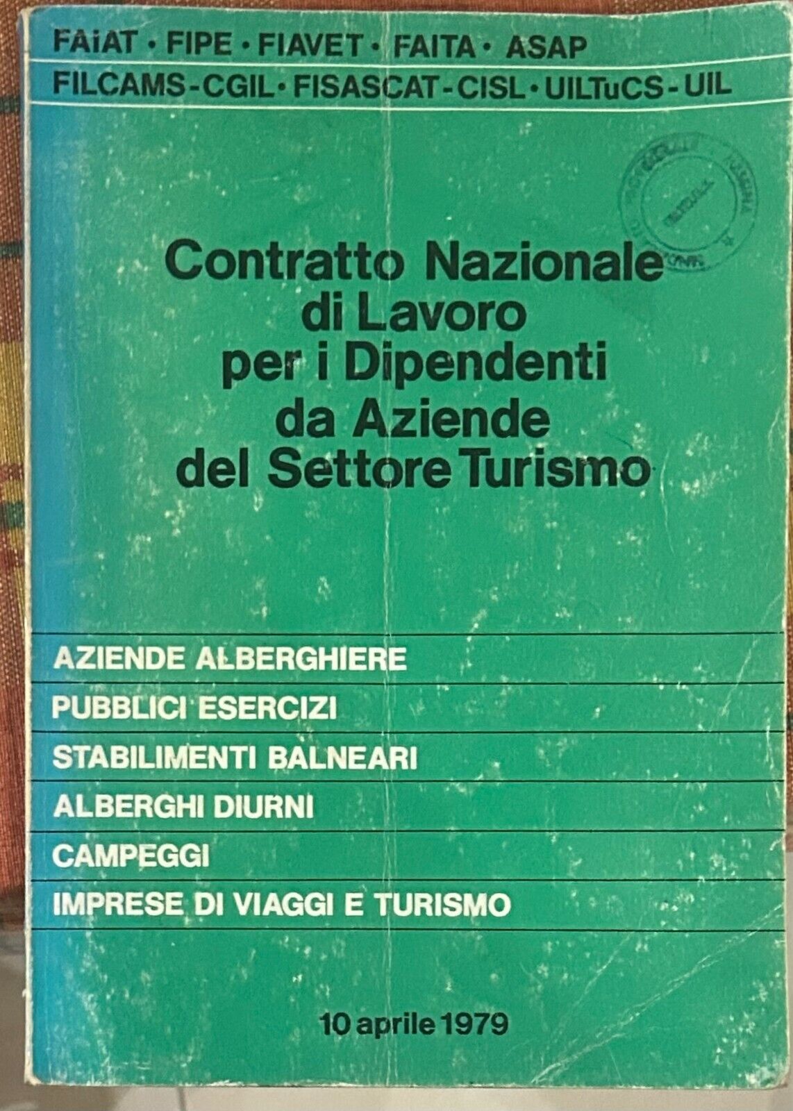 Contratto nazionale di lavoro per i Dipendenti da Aziende del …