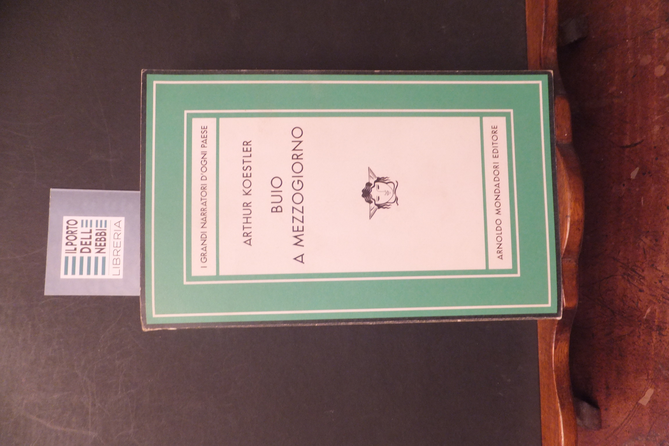 BUIO A MEZZOGIORNO ARTHUR KOESTLER