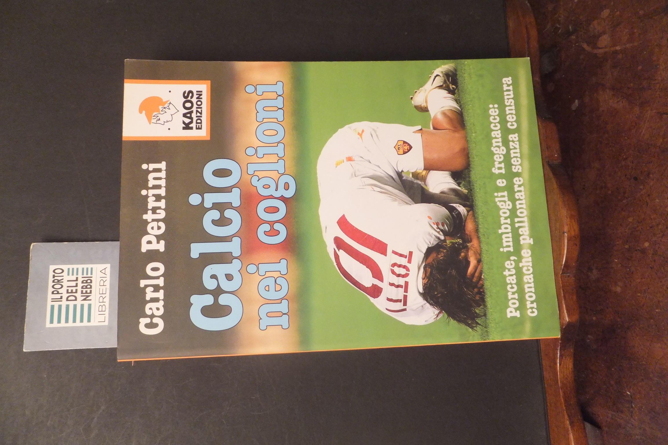 CALCIO NEI COGLIONI CARLO PETRINI