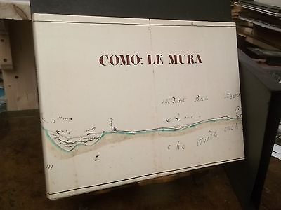 COMO LE MURA