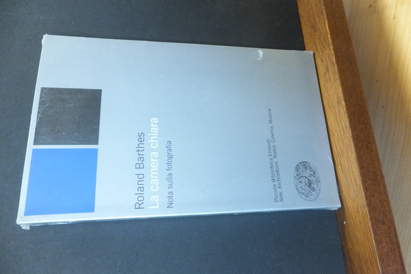 LA CAMERA CHIARA NOTA SULLA FOTOGRAFIA