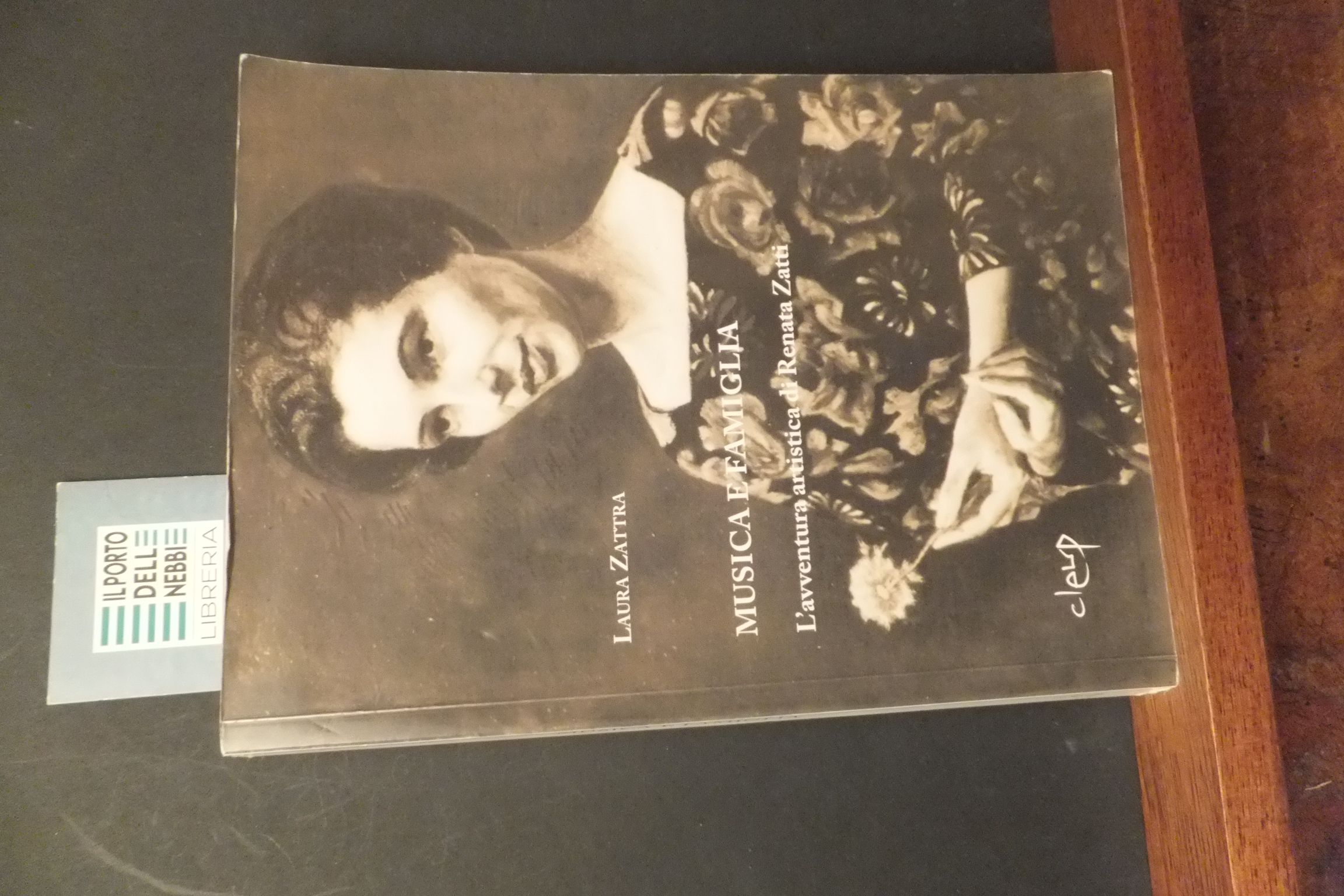 MUSICA E FAMIGLIA L'AVVENTURA ARTISTICA DI RENATA ZATTI LAURA ZATTRA