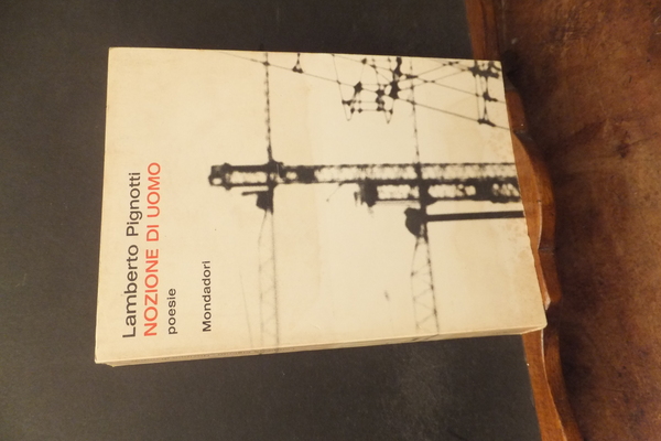 NOZIONE DI UOMO POESIE