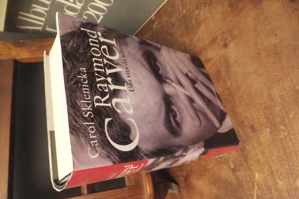 RAYMOND CARVER UNA VITA DA SCRITTORE