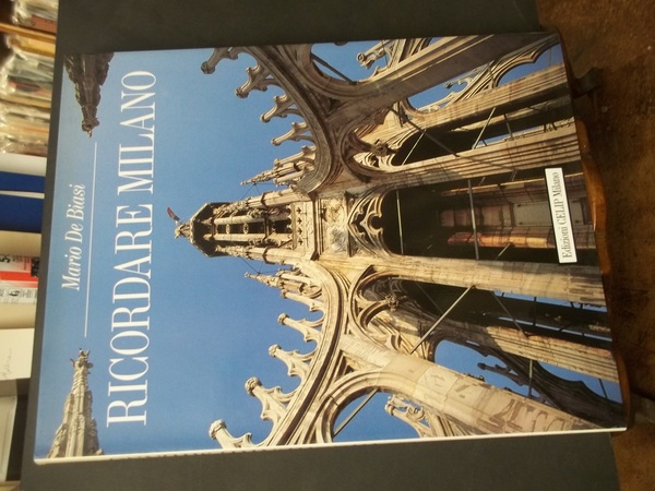 RICORDARE MILANO