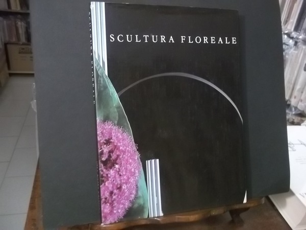SCULTURA FLOREALE