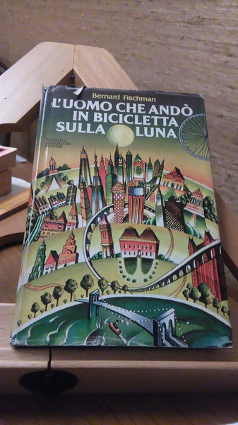 L'UOMO CHE ANDO IN BICICLETTA SULLA LUNA