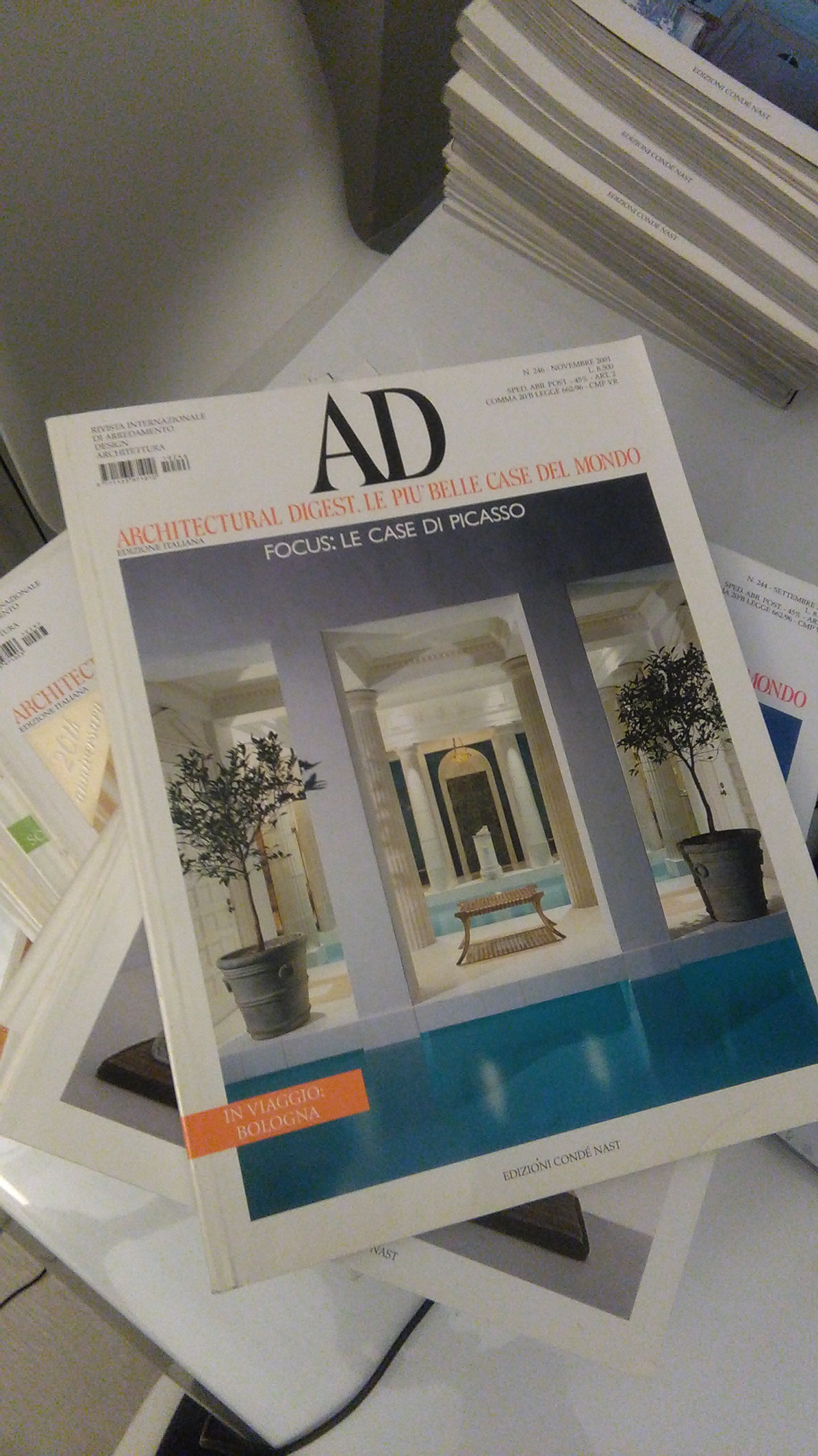 ARCHITECTURAL DIGEST 2001. ANNATA COMPLETA + 9 SUPPLEMENTI