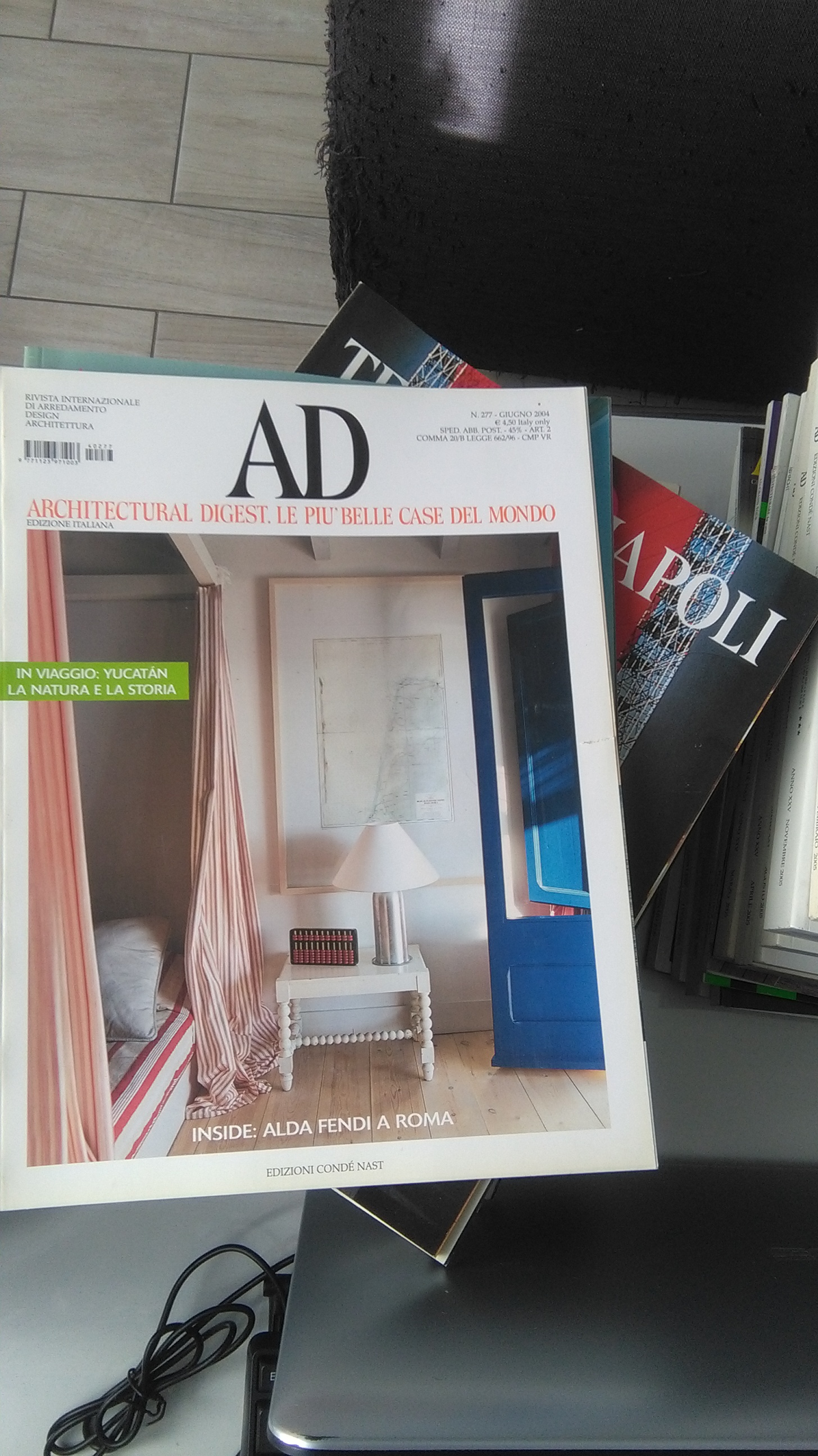 ARCHITECTURAL DIGEST 2004. ANNATA COMPLETA + 11 SUPPLEMENTI