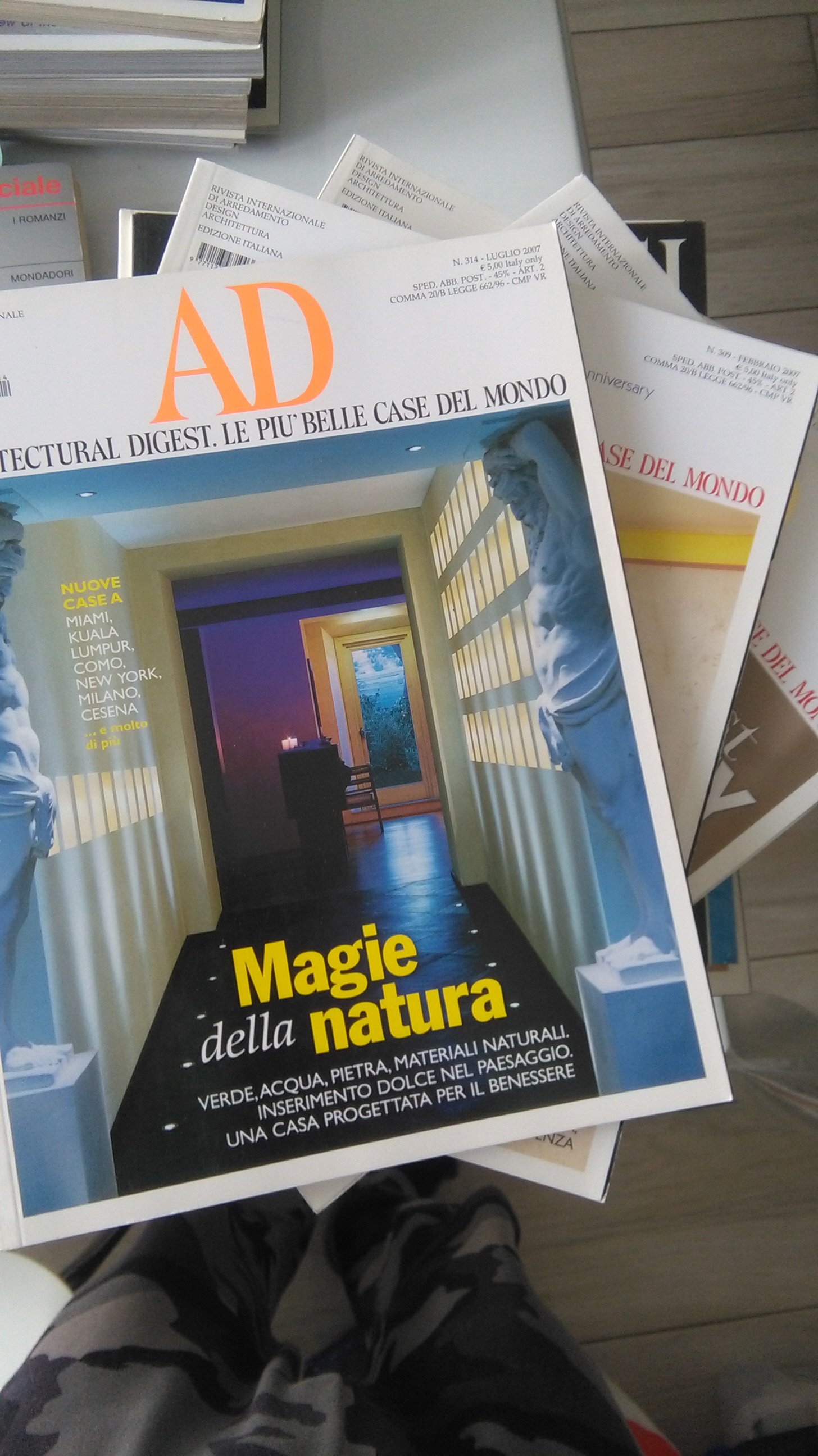 ARCHITECTURAL DIGEST 2007. ANNATA COMPLETA + 8 SUPPLEMENTI