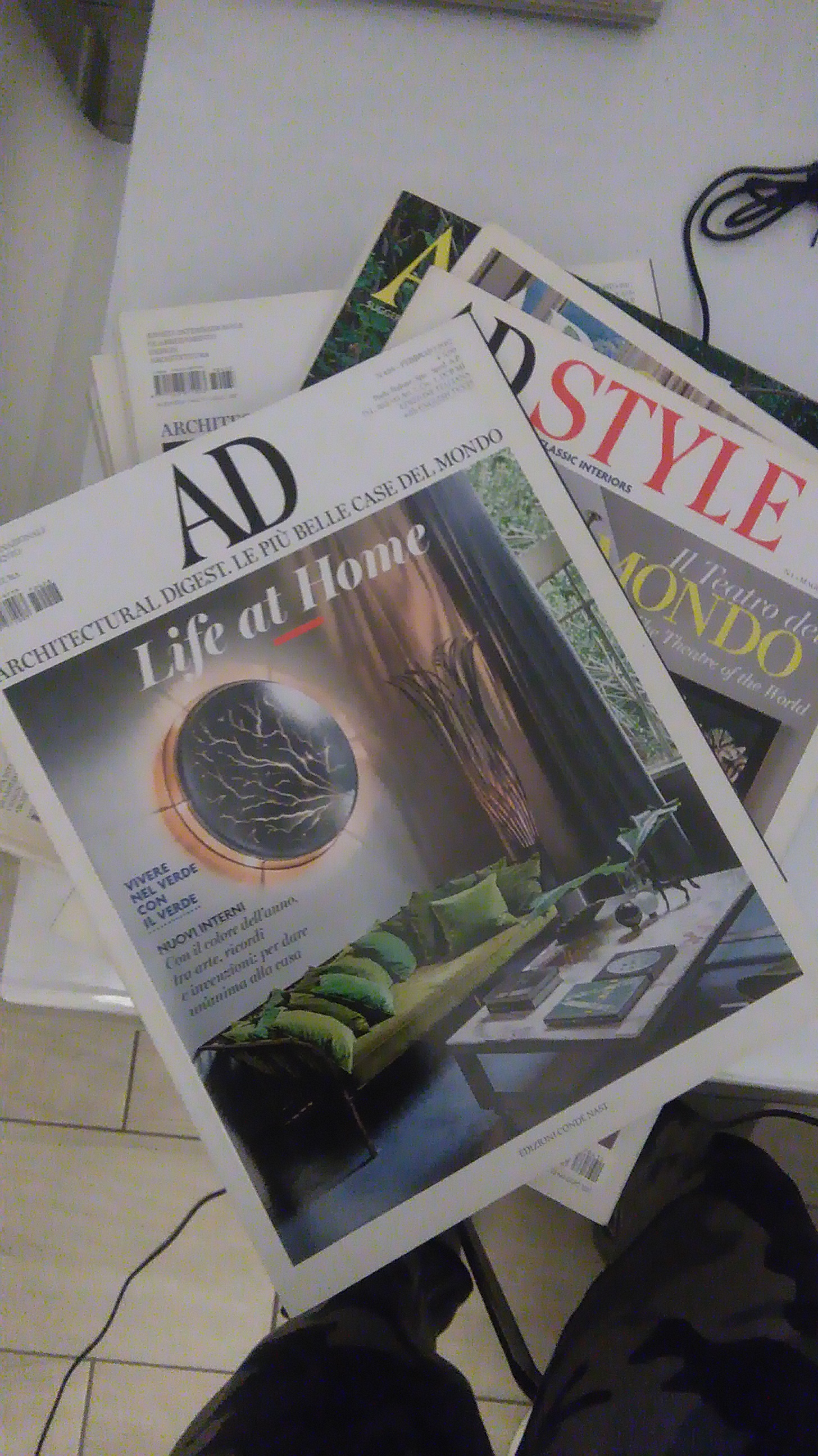 ARCHITECTURAL DIGEST 2017. ANNATA COMPLETA + 3 SUPPLEMENTI