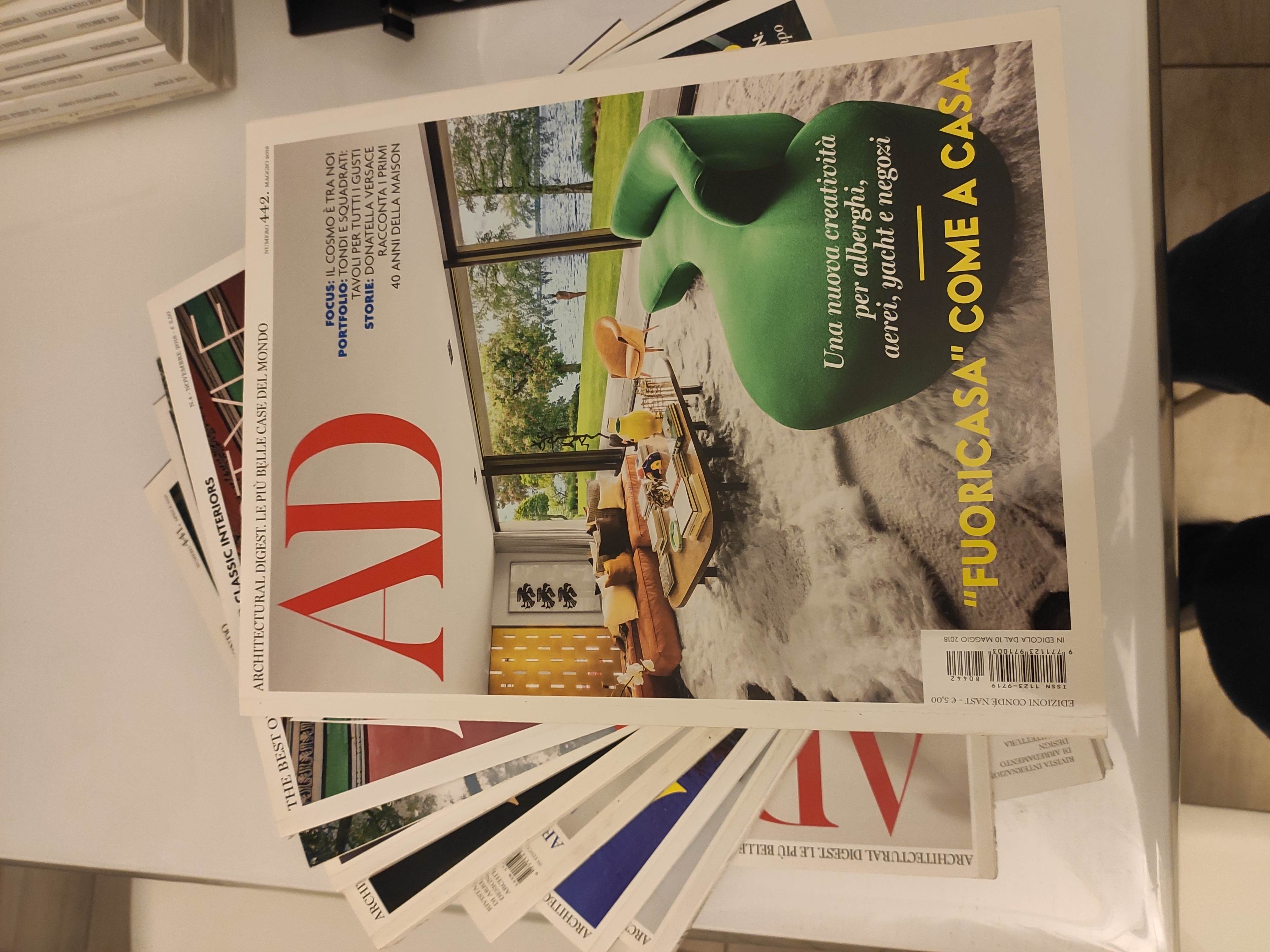 ARCHITECTURAL DIGEST 2018. ANNATA COMPLETA + 3 SUPPLEMENTI