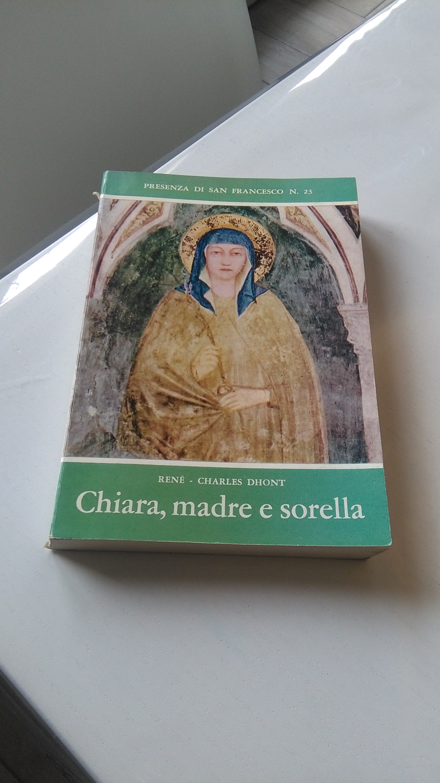 CHIARA, MADRE SORELLA