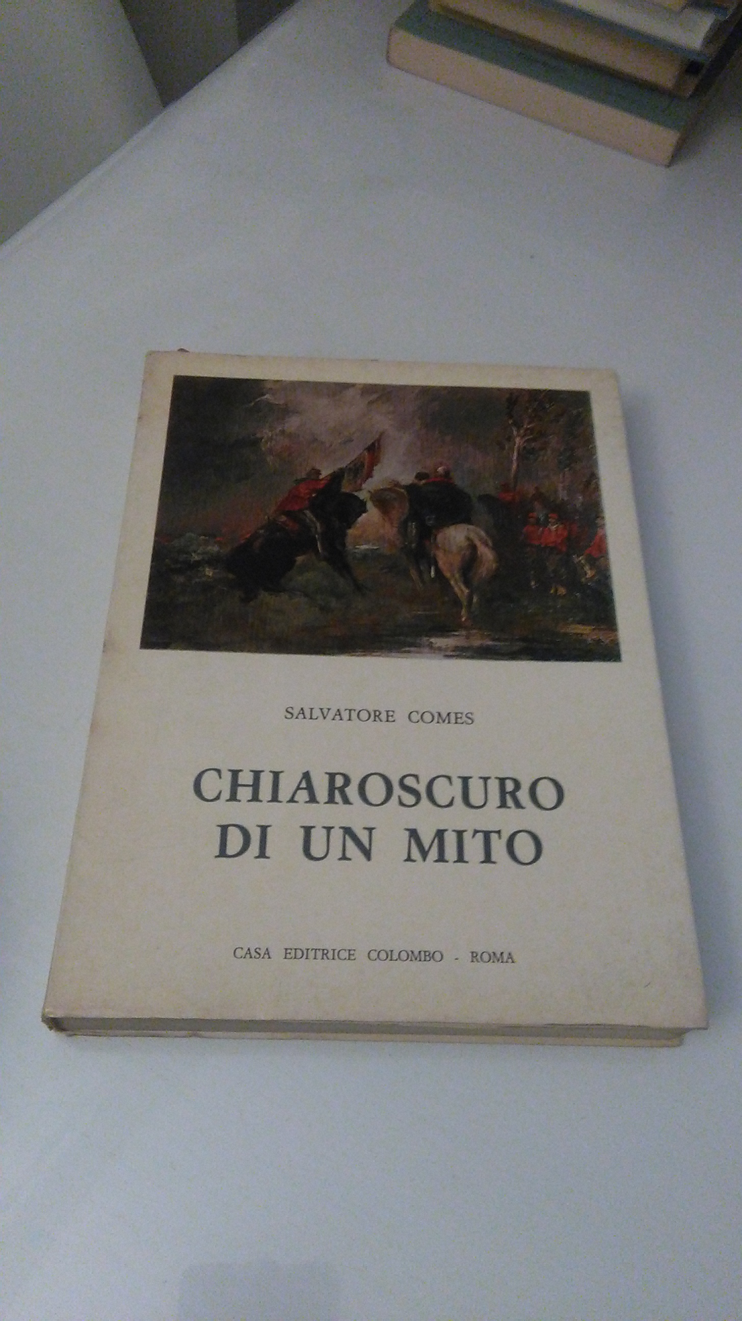 CHIAROSCURO DI UN MITO