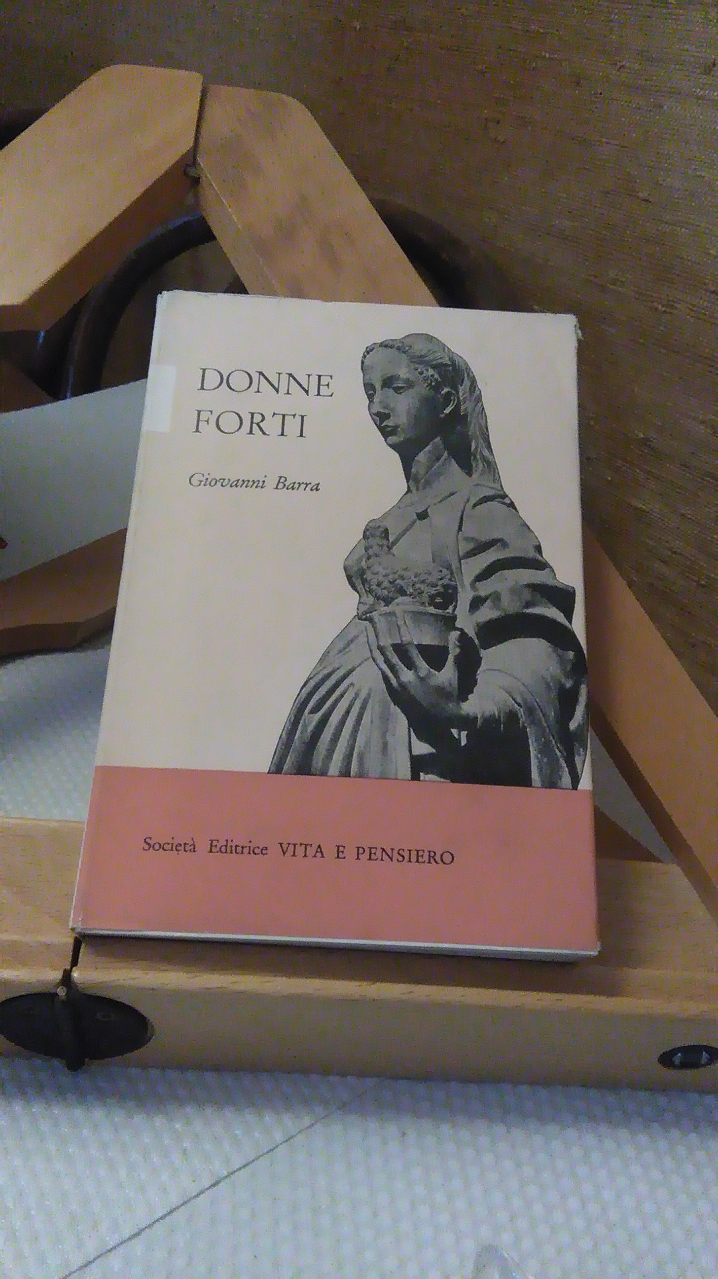 DONNE FORTI
