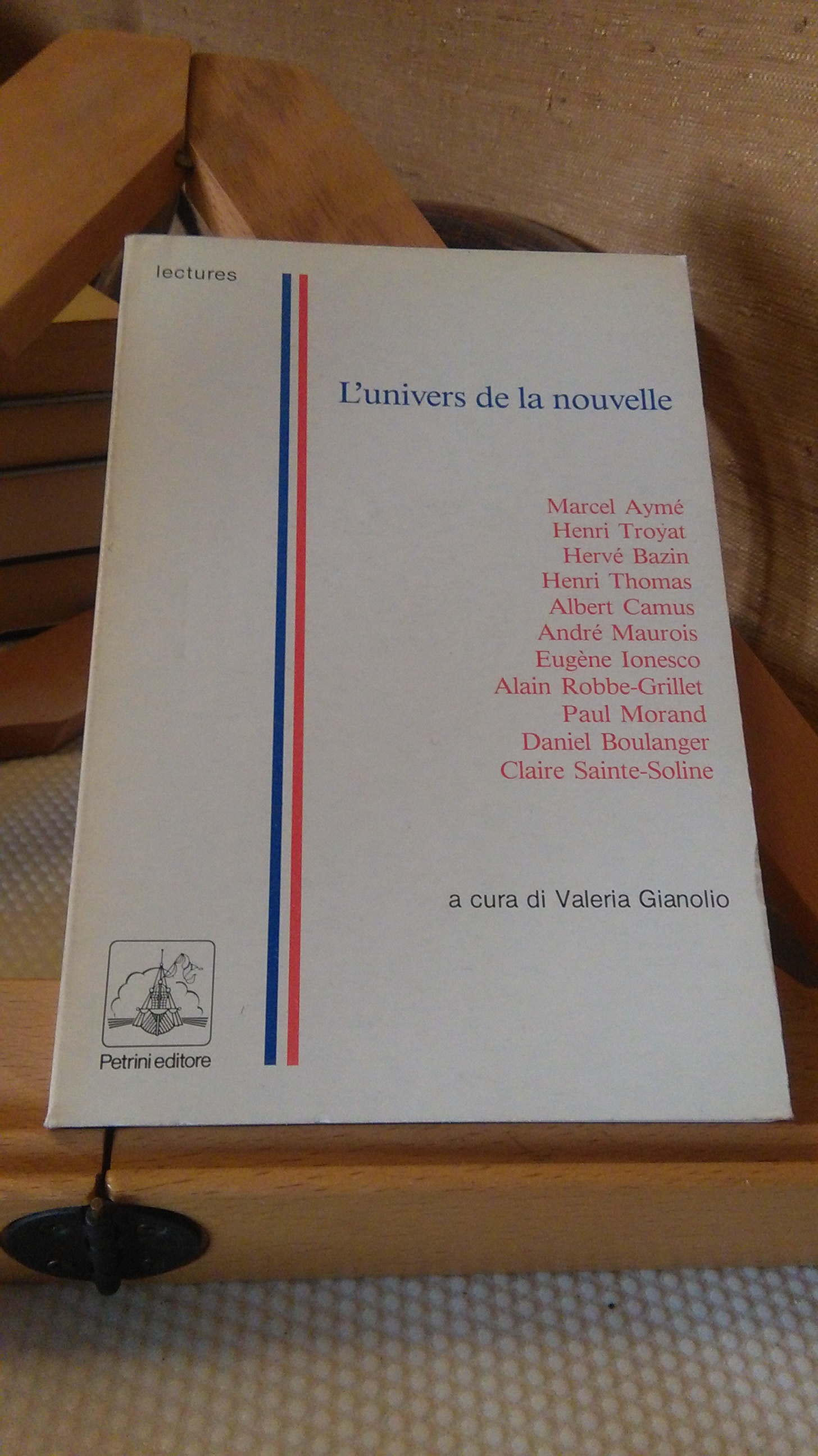 L'UNIVERS DE LA NOUVELLE