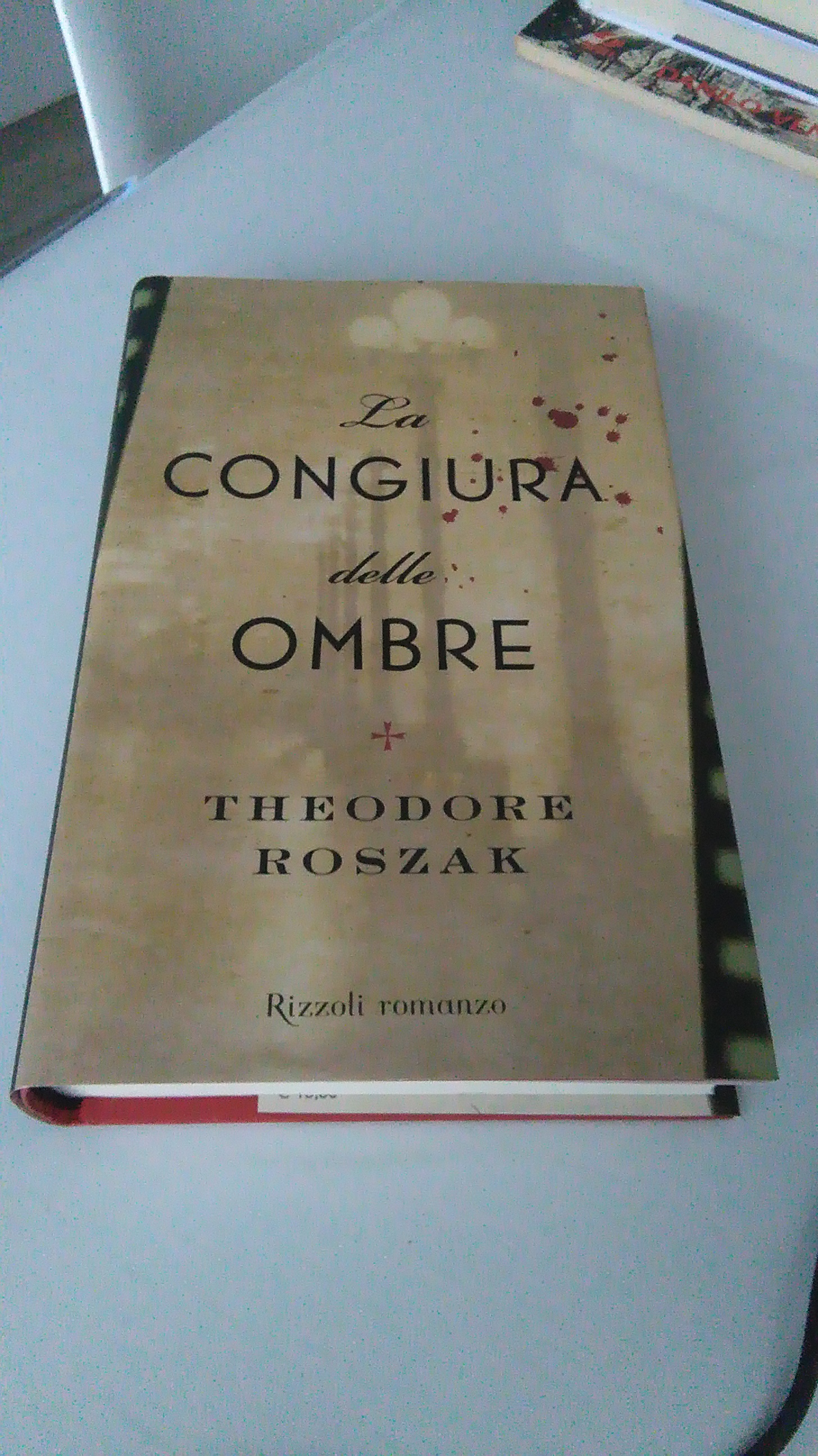 LA CONGIURA DELLE OMBRE