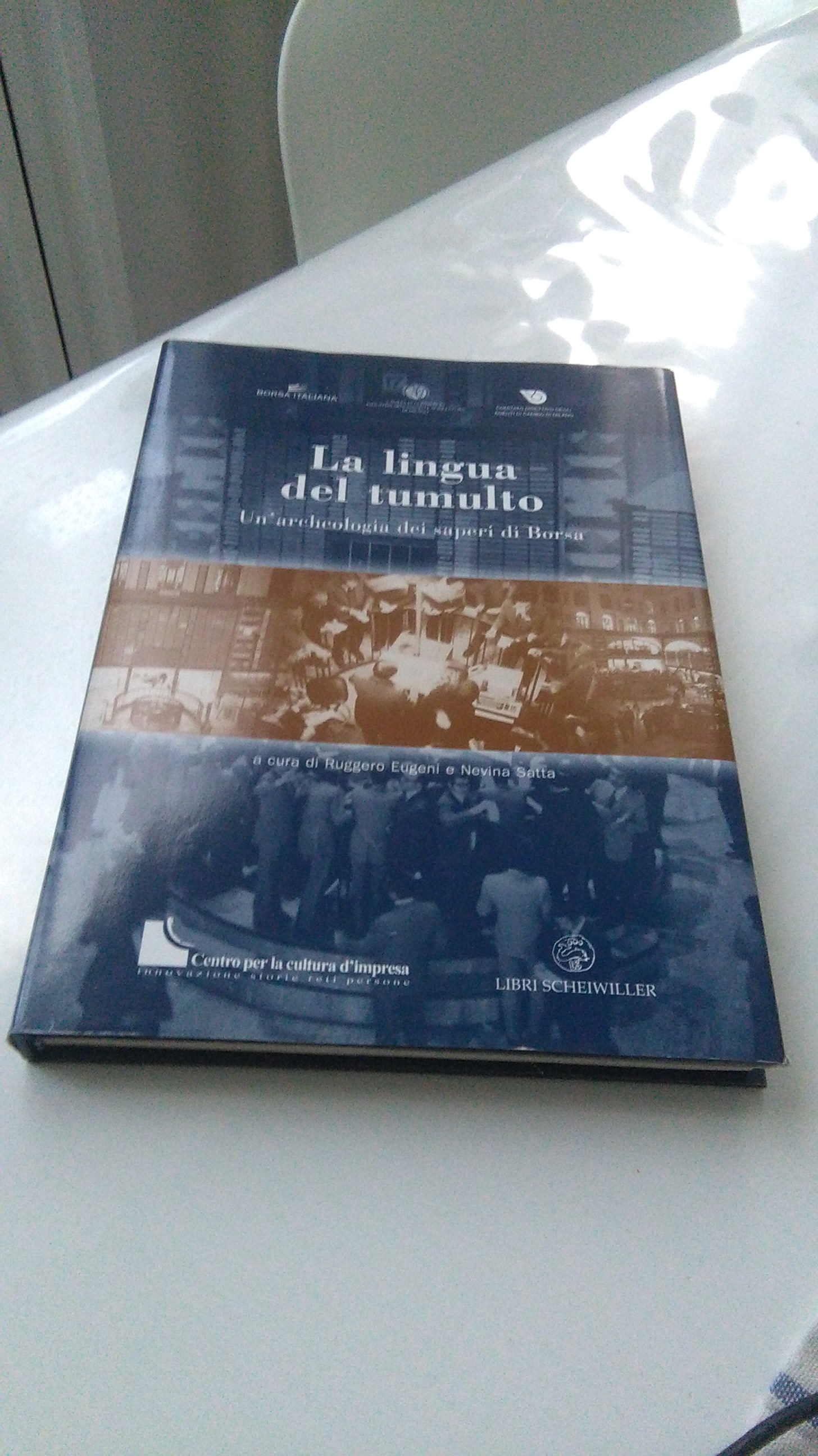 LA LINGUA DEL TUMULTO