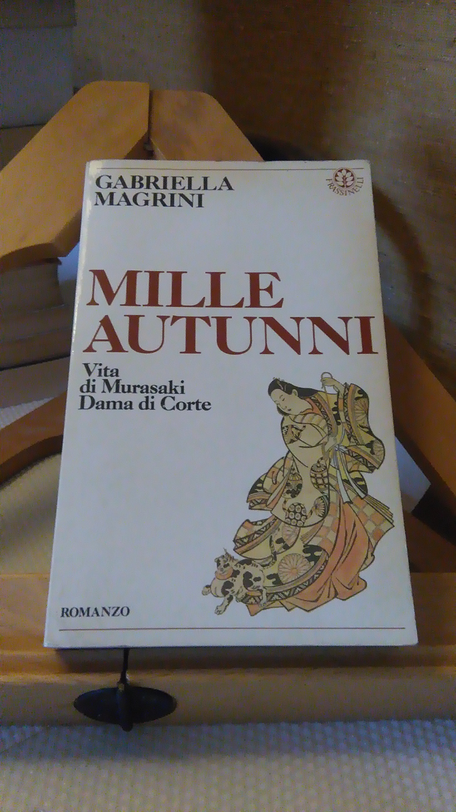 MILLE AUTUNNI ( AUTOGRAFATO DALL'AUTRICE )