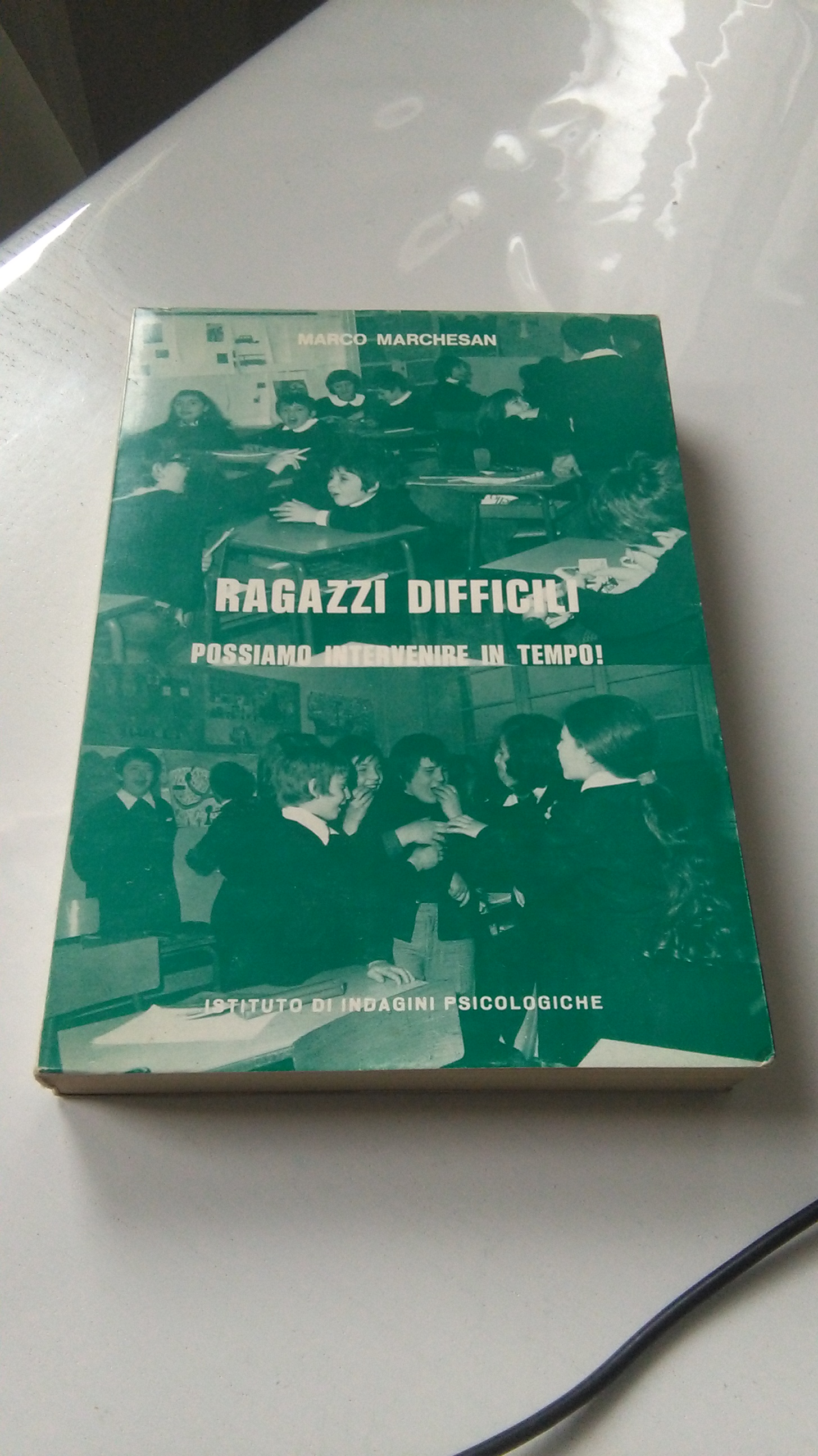 RAGAZZI DIFFICILI. POSSIAMO INTERVENIRE IN TEMPO !