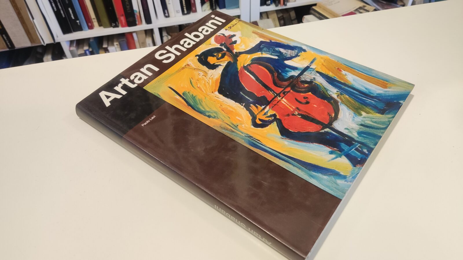 Artan Shabani AUTOGRAFATO