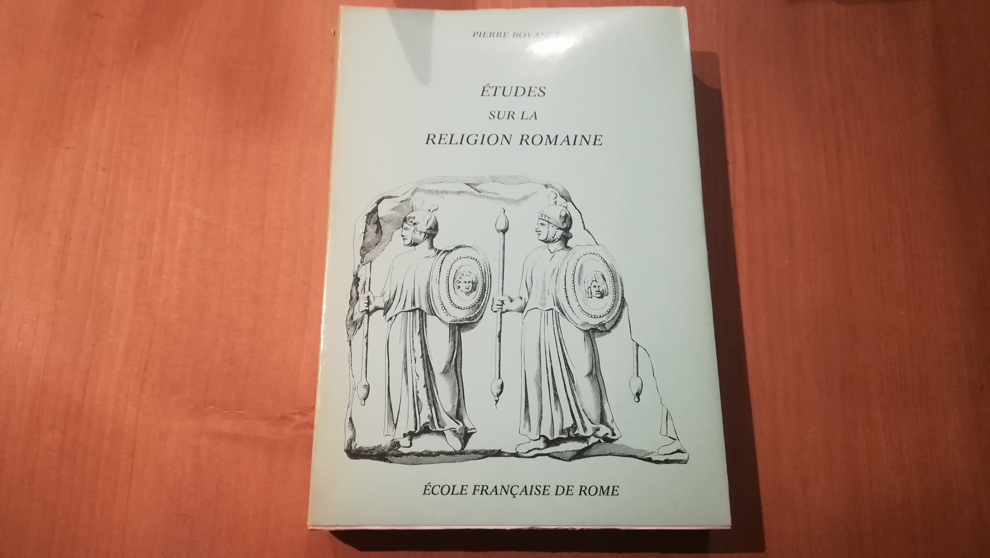 иtudes sur la religion romaine