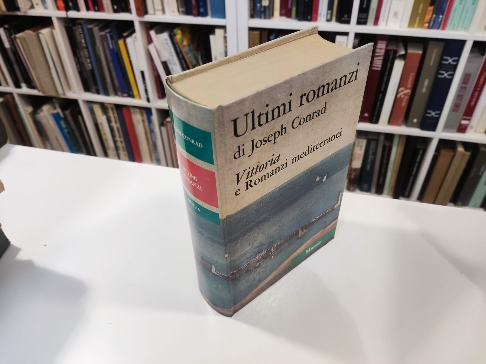 Ultimi Romanzi, Vittoria e Romanzi mediterranei