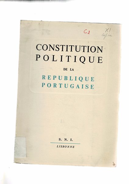 Constitution politique de la Republique Portugaise. Unito volantino i 4 …