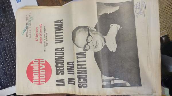 Mondo Nuovo settimanale del P.S.I.U.P. disponiamo di 14 numeri del …