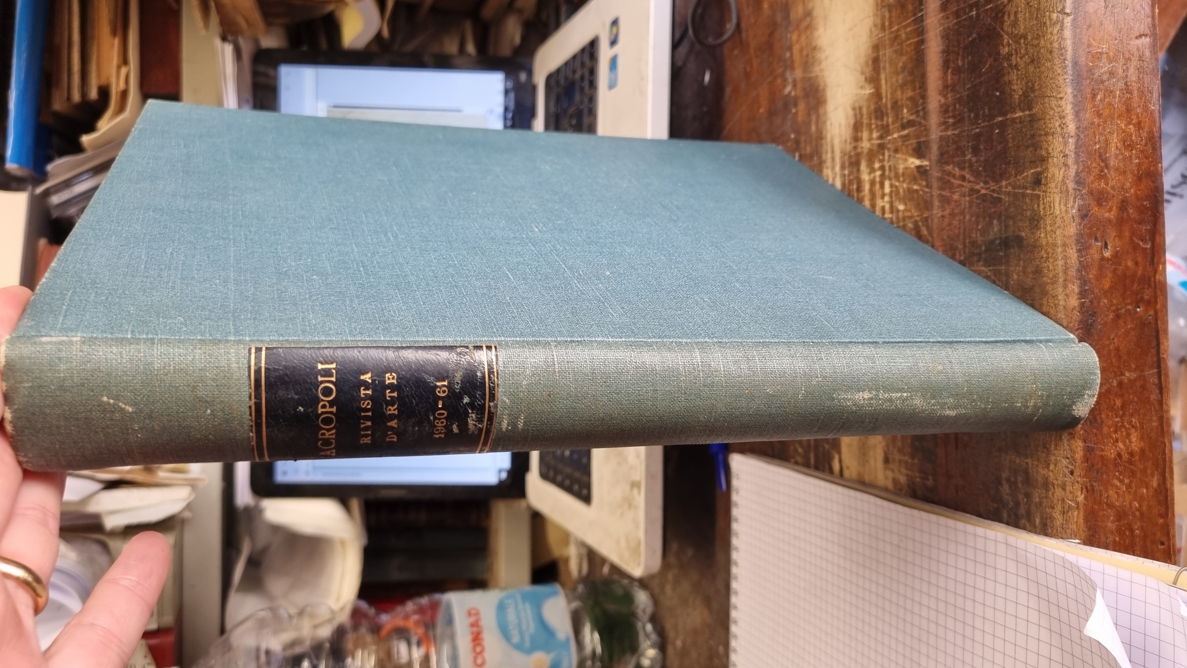 Acropoli rivista d'arte con uscita trimestrale. Disponiamo dell'anno 1960-61. quattro …