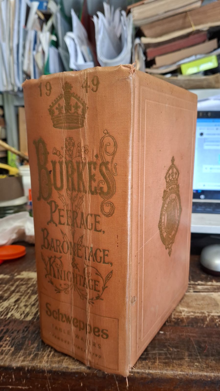 Burke's genealogic and heraldic history of the Pererage Baronetage and …