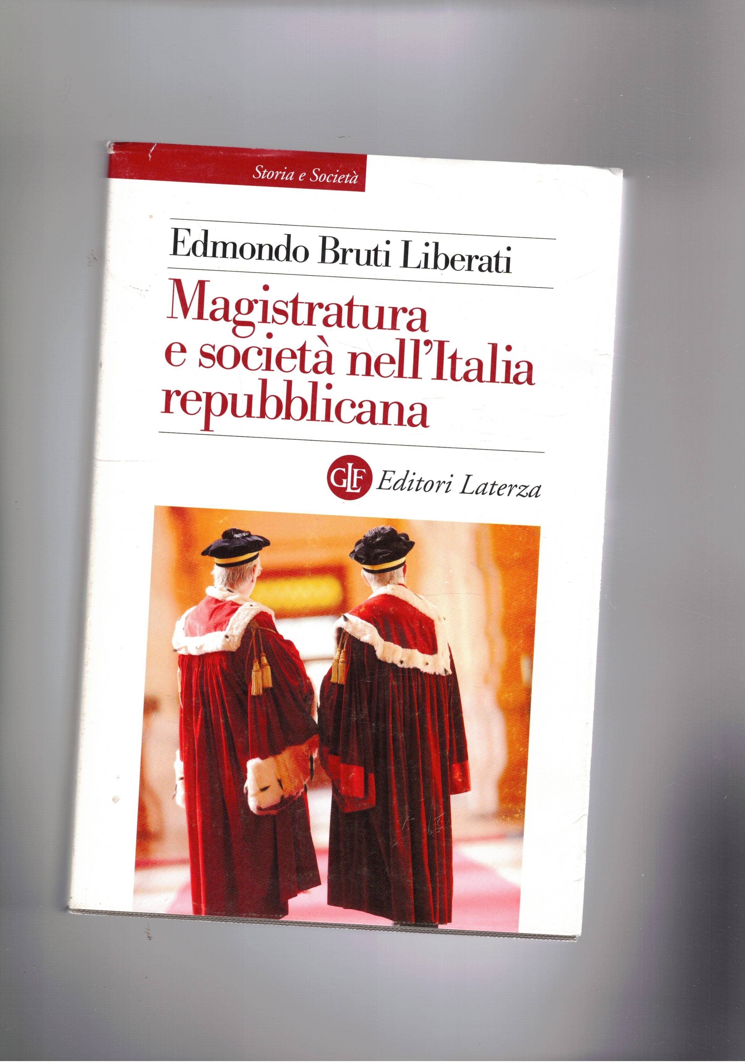 Magistratura e società nell'Italia repubblicana.