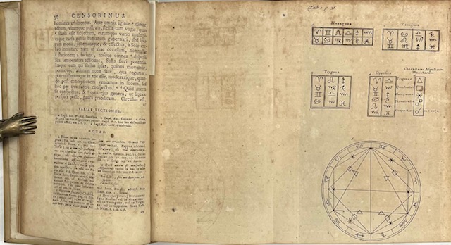 Liber de die natali [.] - Satyrarum quae supersunt reliquiae