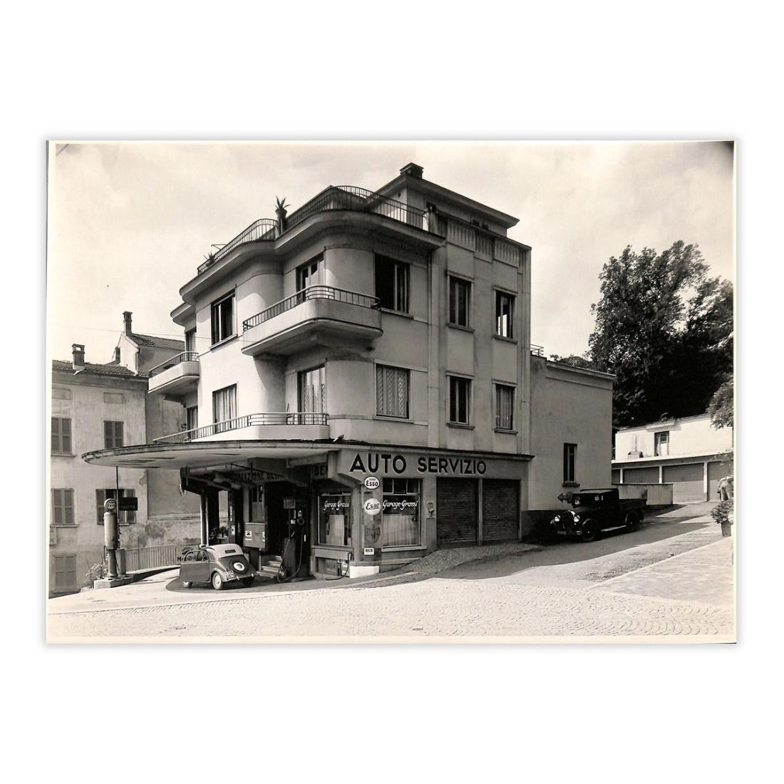 Fotografia originale - Distributore di benzina anni '50