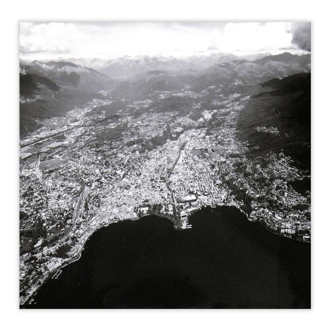 Fotografia originale - Veduta aerea di Lugano anno 1970 c.a.