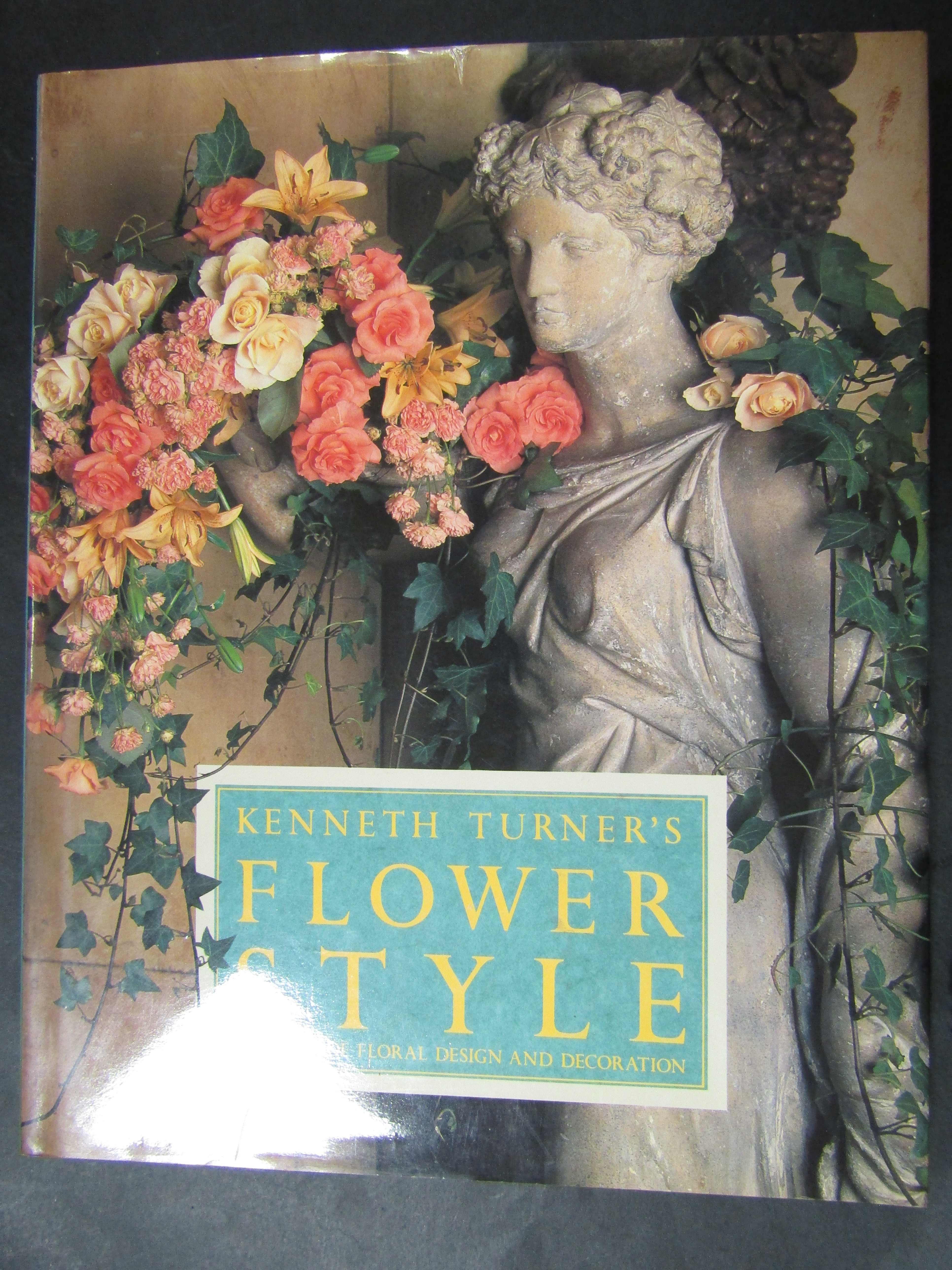 AA.VV. Kenneth turner's flower style. the art of floral design …