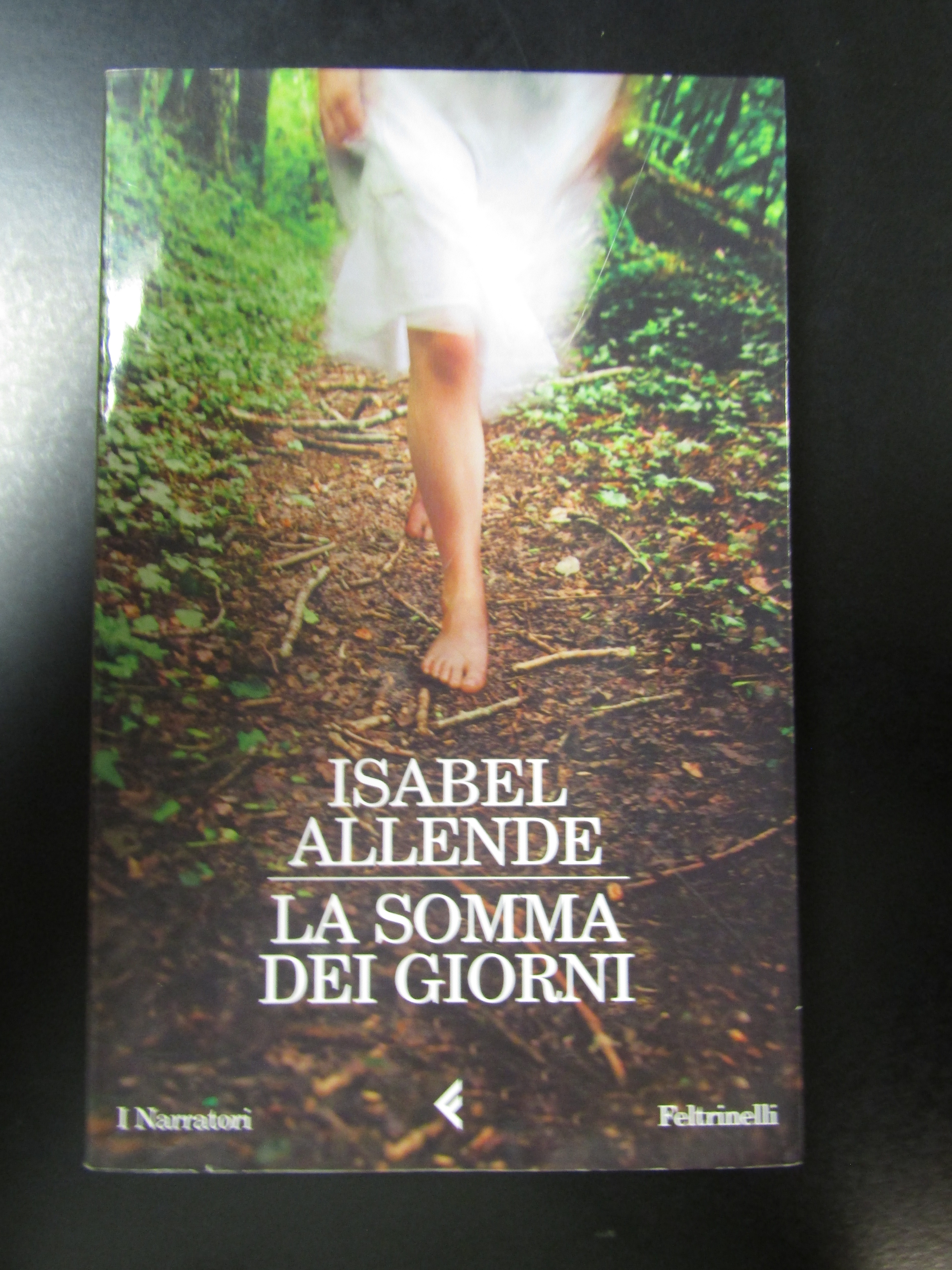 Allende Isabel. La somma dei giorni. Feltrinelli 2008.