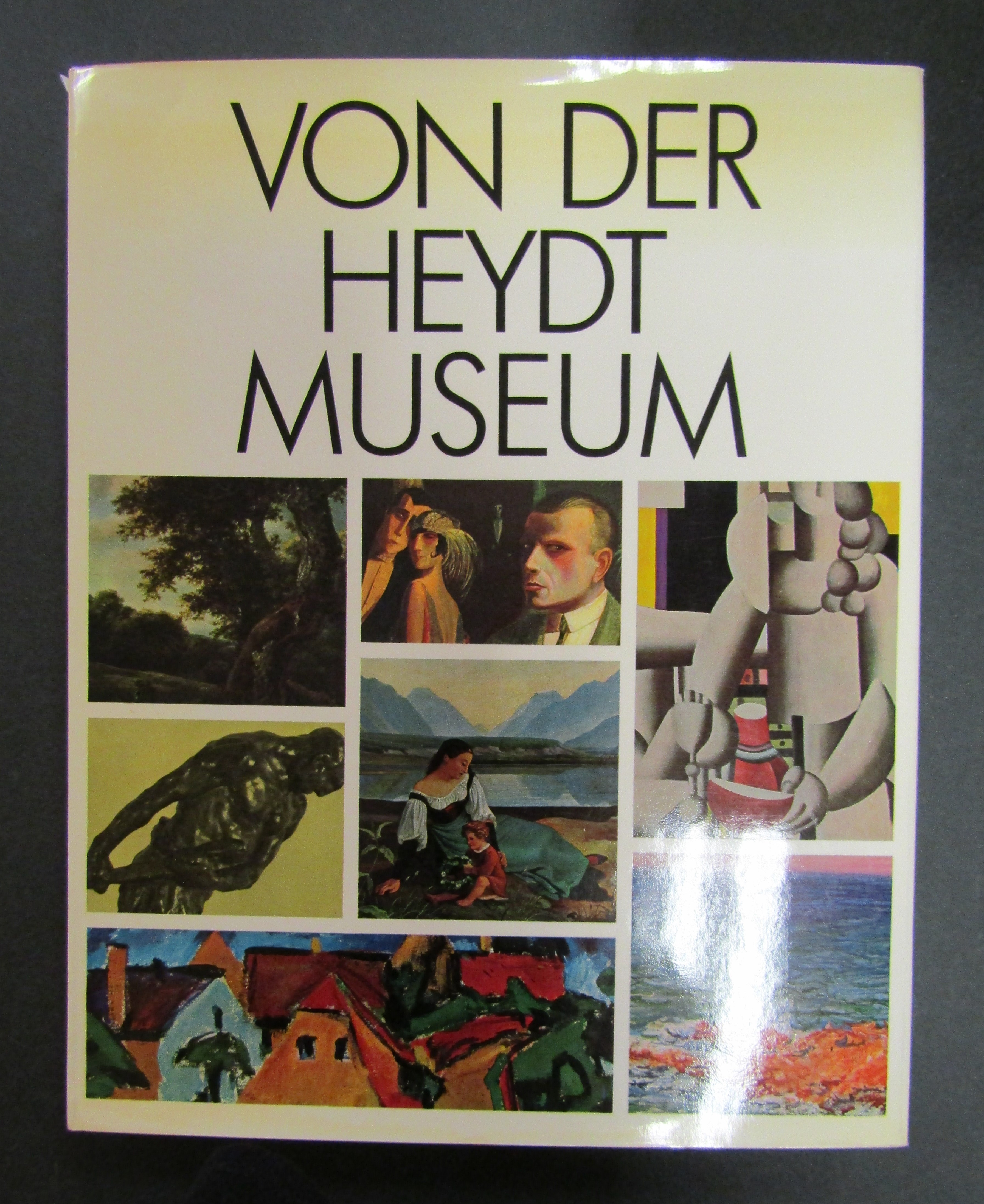 Aust Gunter. Das Von Der Heydt Museum in Wuppertal. Verlag …