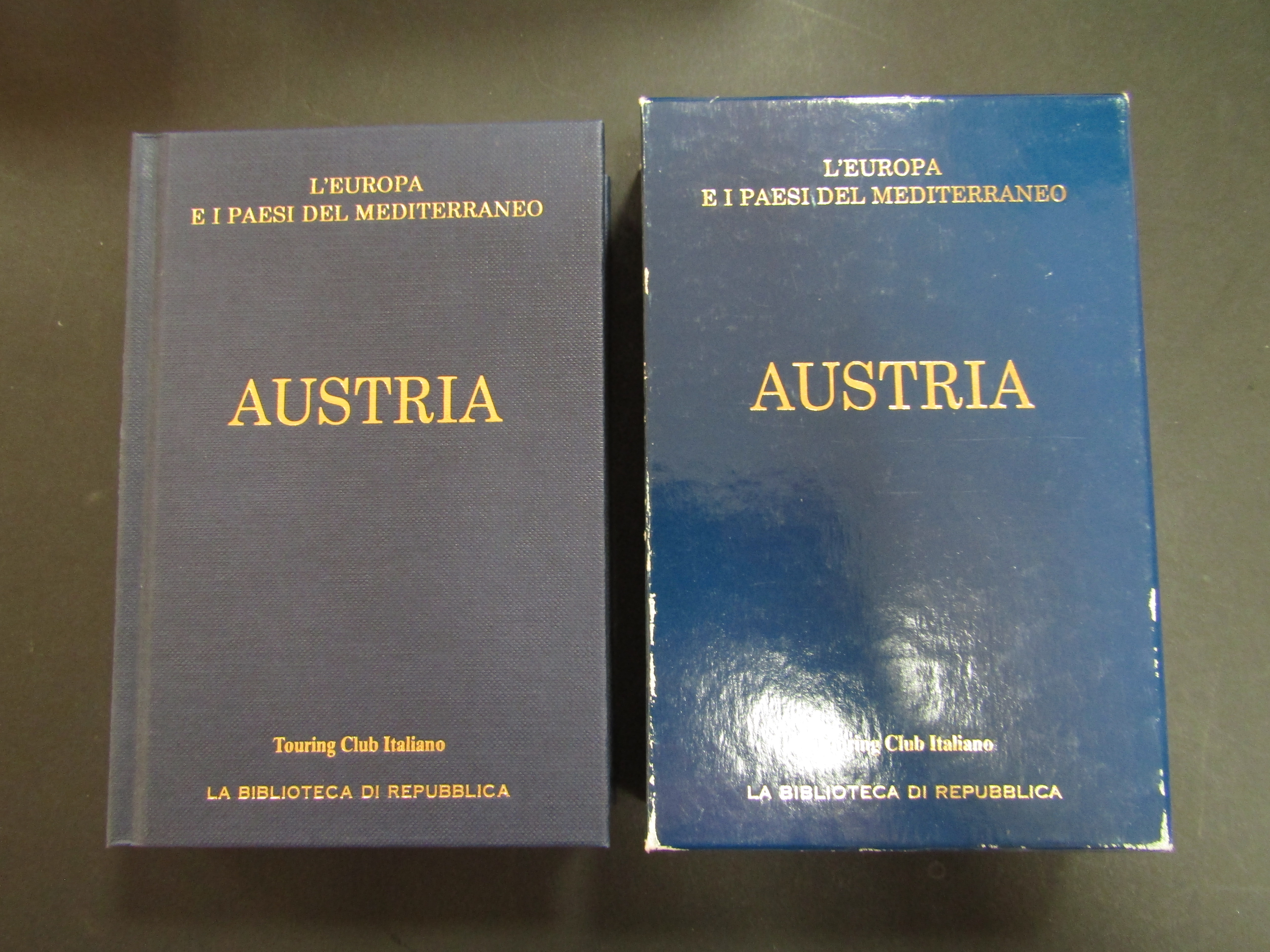 Austria. Touring Club Italiano. La Repubblica. 2005. Con cofanetto