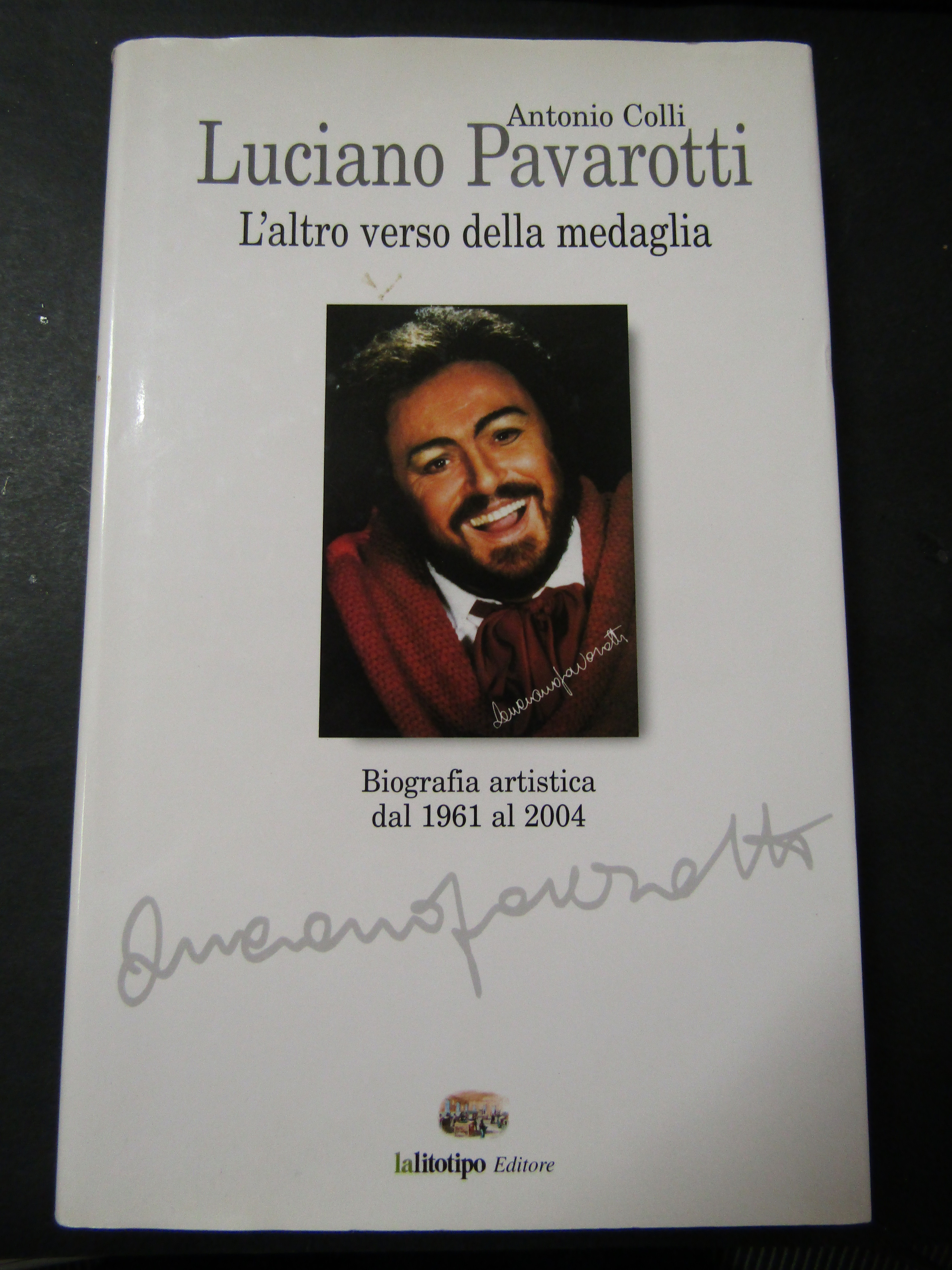 Colli Antonio. Luciano Pavarotti. Lalitotipo. 2010