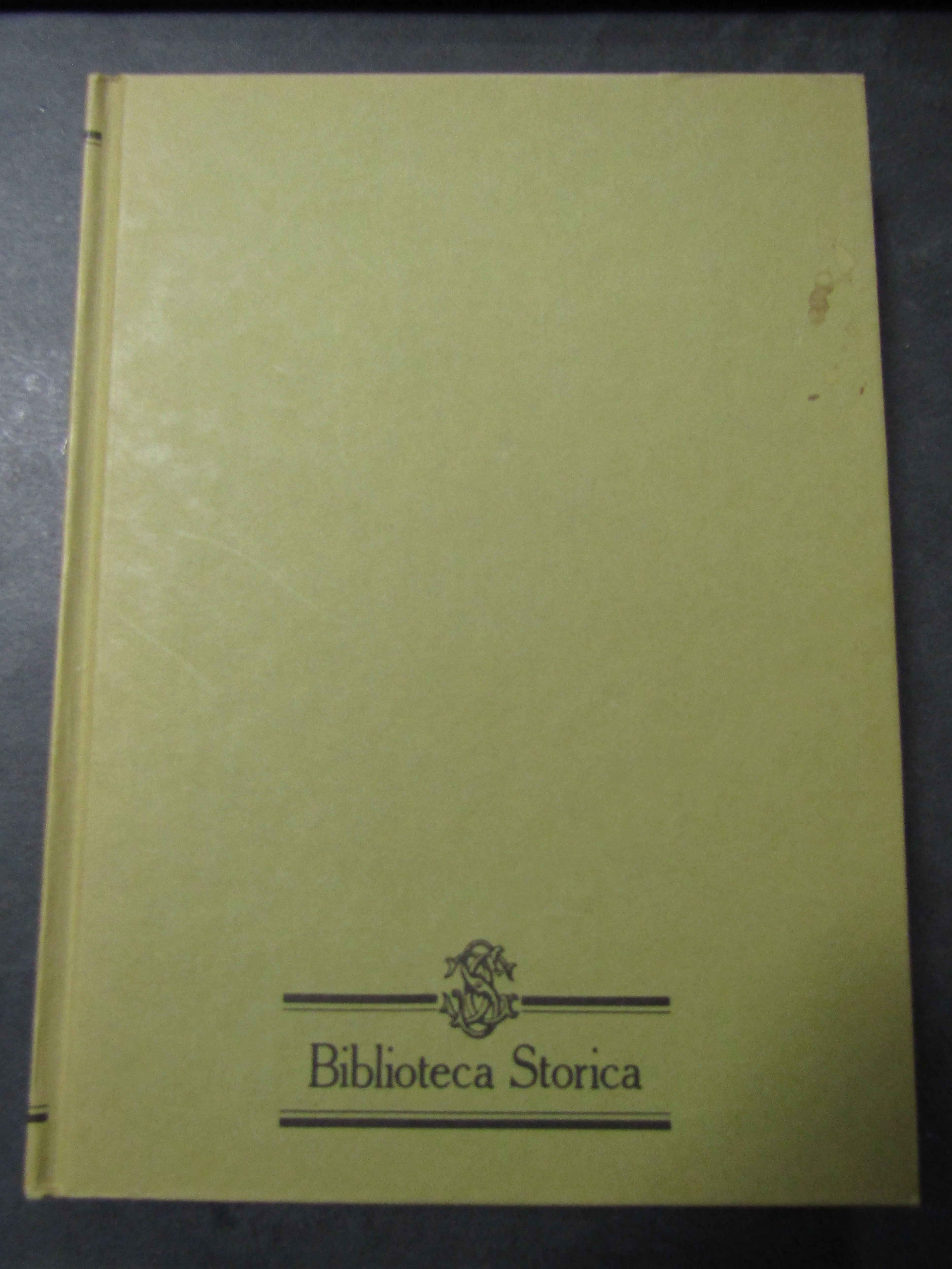 Cuviller Jean-Pierre. Storia della Germania Medievale. Sansoni. 1988