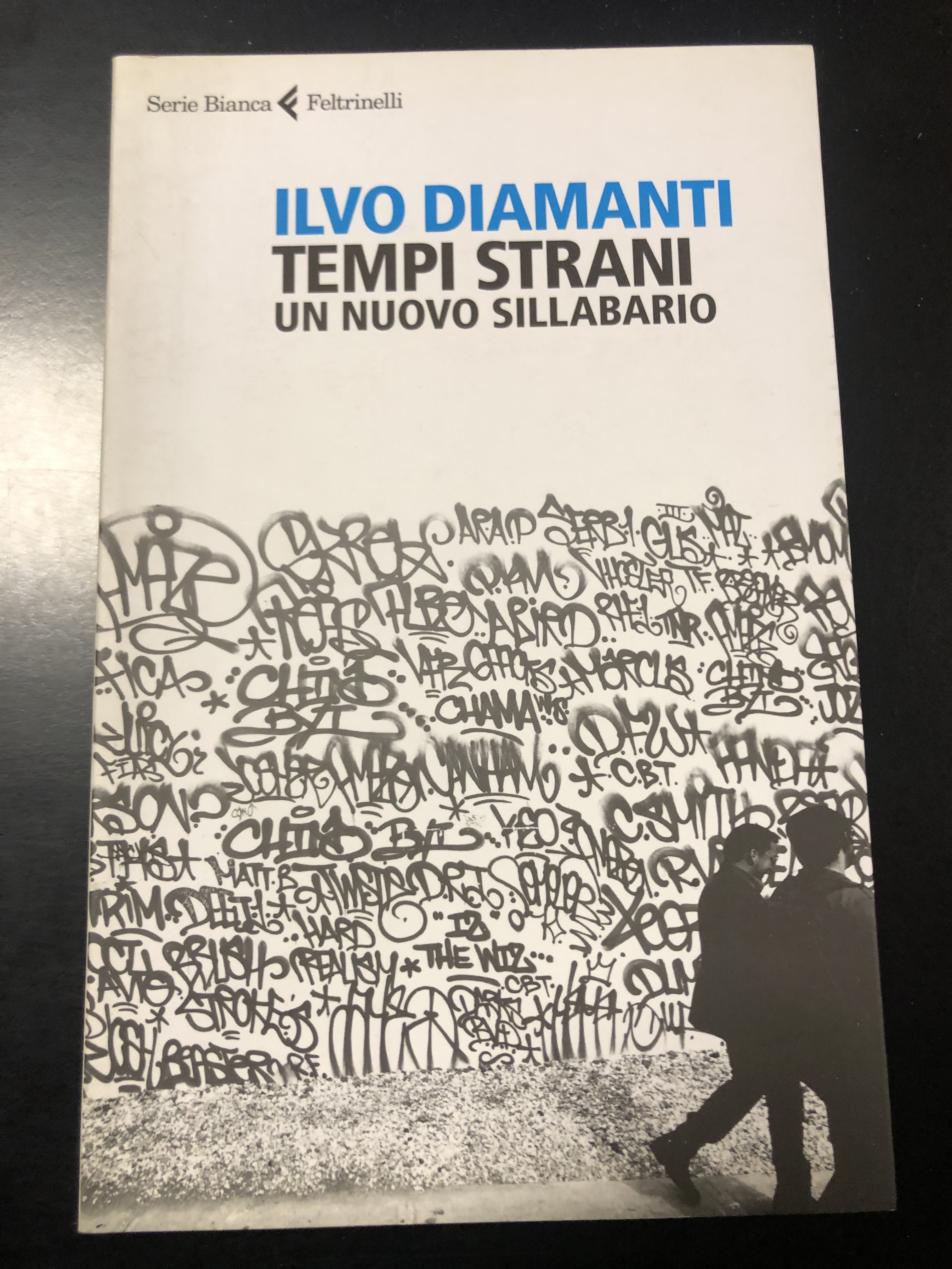 Diamanti Ilvo. Tempi strani. Un nuovo sillabario. Feltrinelli 2012.