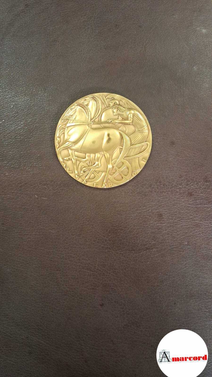 Iliade. Episodi scelti e tradotti da Salvatore Quasimodo; illustrati con …