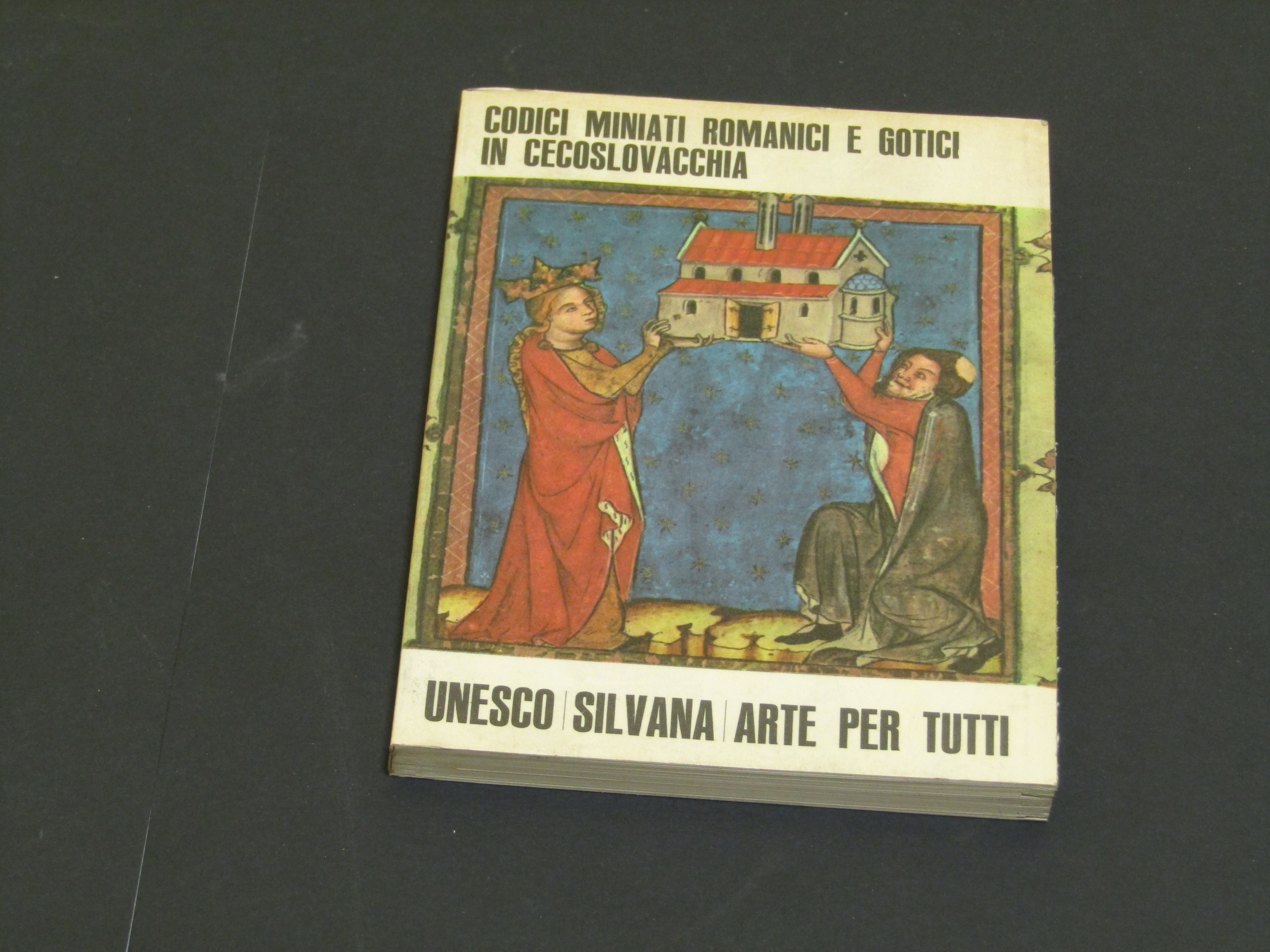 Kvet Jan. Codici miniati romanici e gotici in Cecoslovacchia. Silvana …