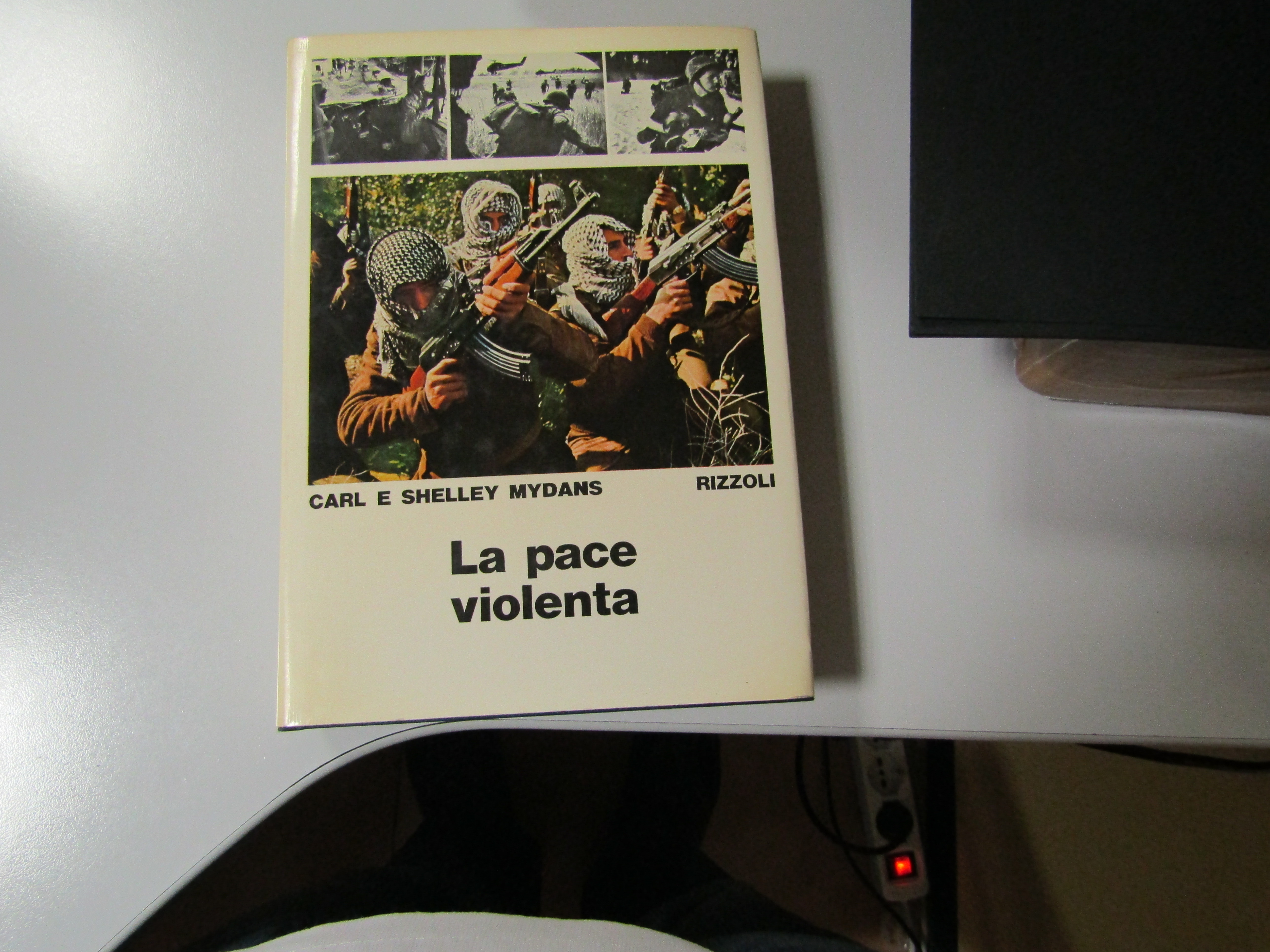 LA PACE VIOLENTA