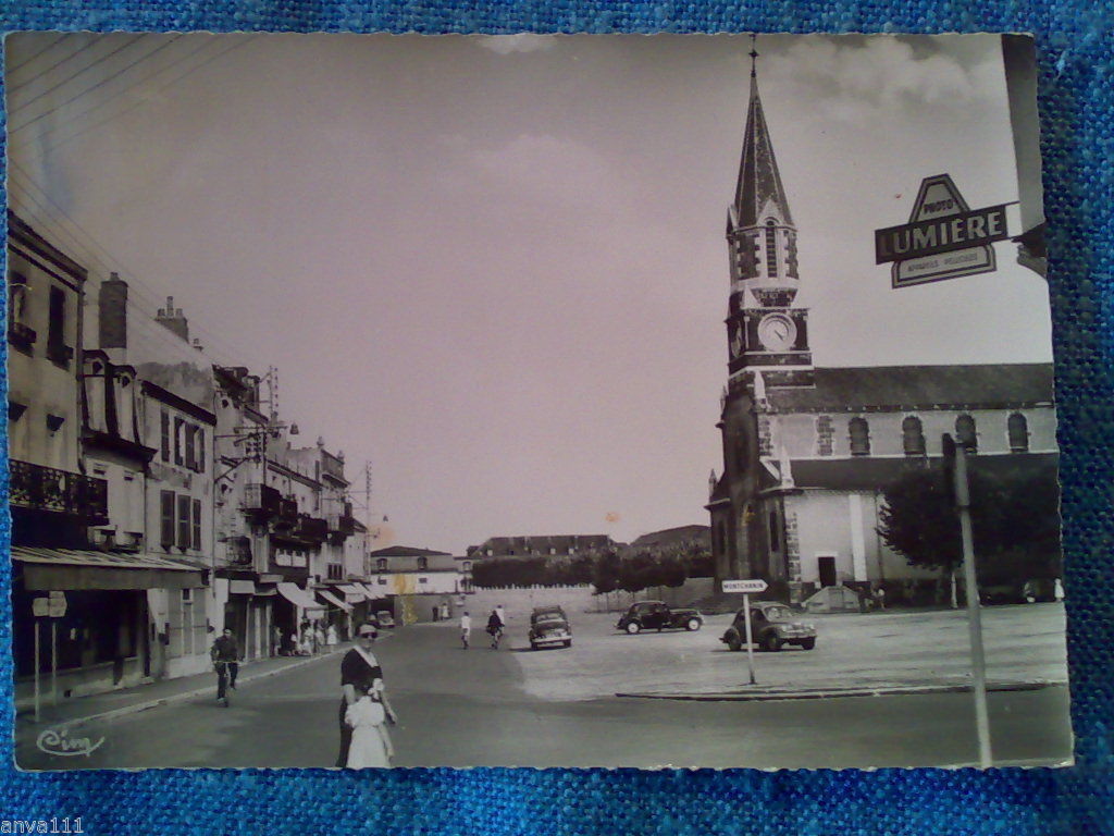 LE CREUSOT - Francia - PLACE SCHNEIDER - 1960